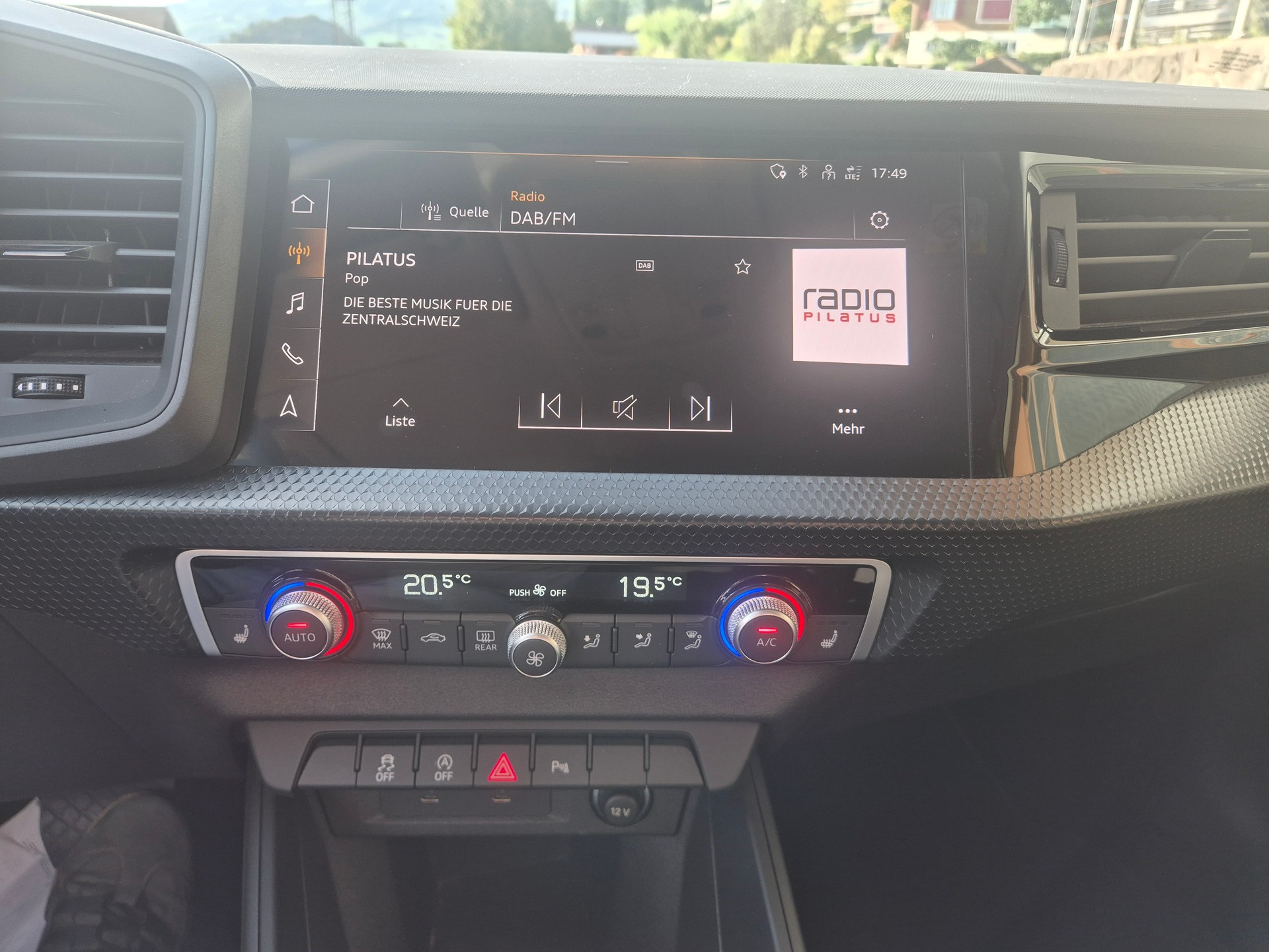 AUDI A1 allstreet 30 TFSI Attraction S-tronic-image-7