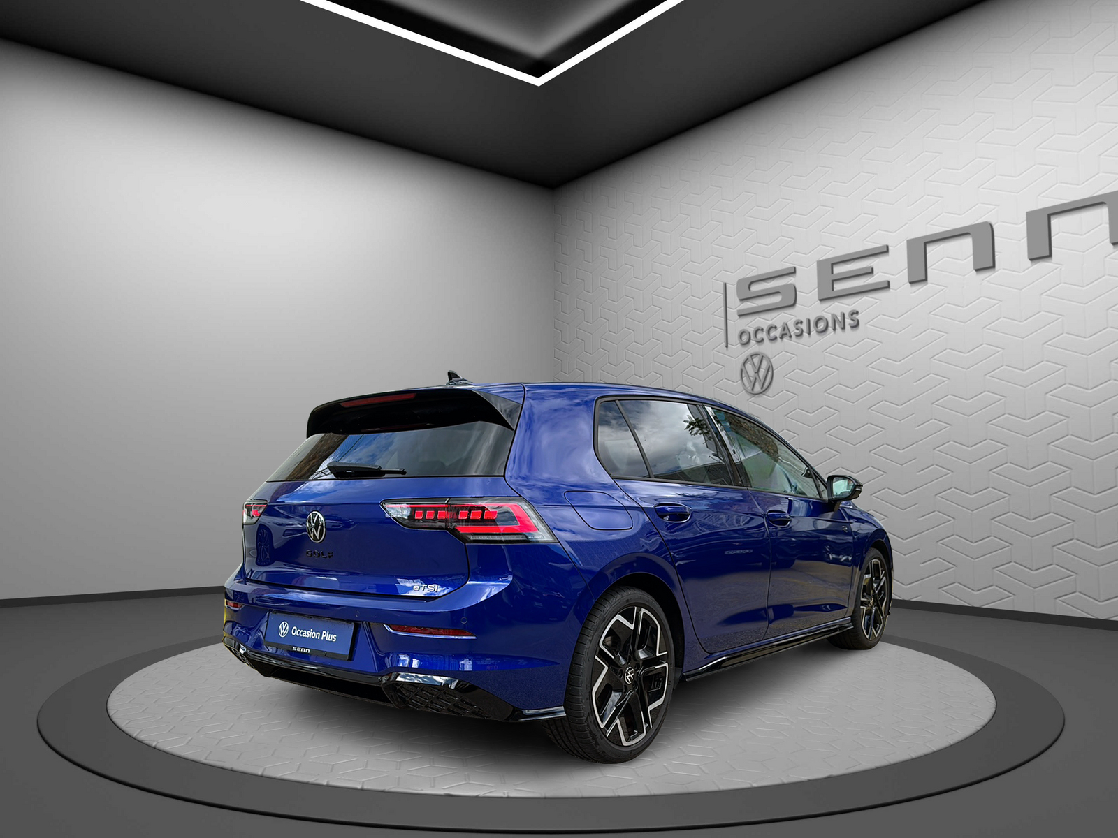 VW Golf 1.5 e TSI mHEV R-Line DSG-image-5