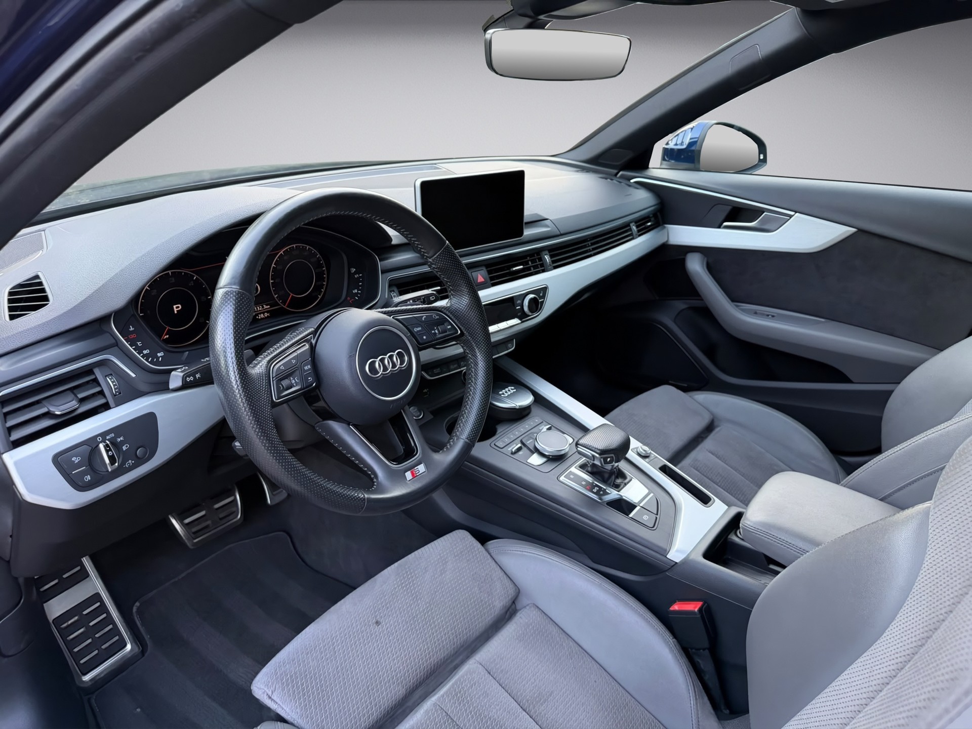 AUDI A4 Avant 3.0 TDI Sport S-tronic * S Line *-image-9