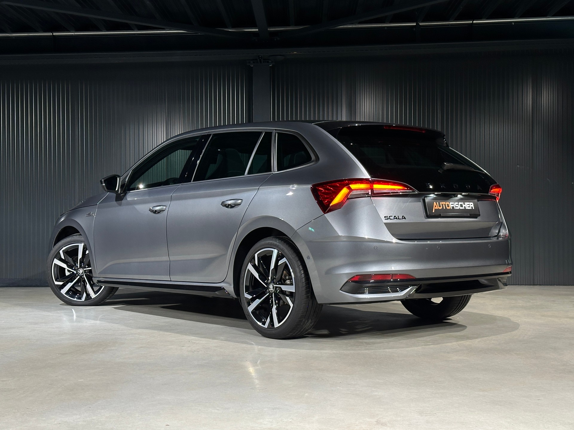 SKODA Scala 1.5 TSI Monte Carlo DSG-showroom-element-1