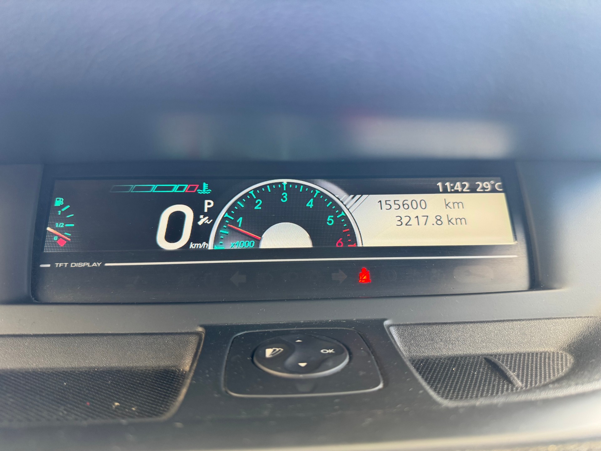 RENAULT Grand Scénic 2.0 dCi Bose Automatic-image-5