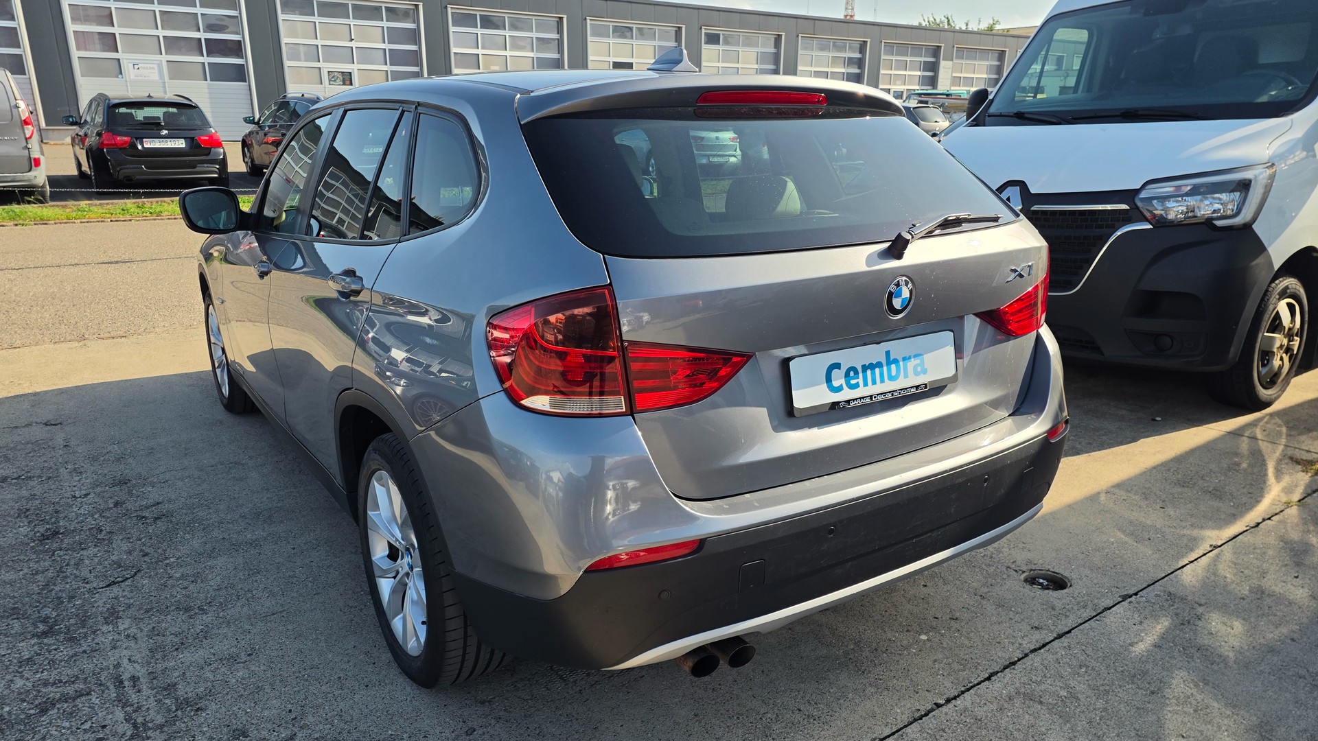 BMW X1 xDrive 20i Steptronic-image-2