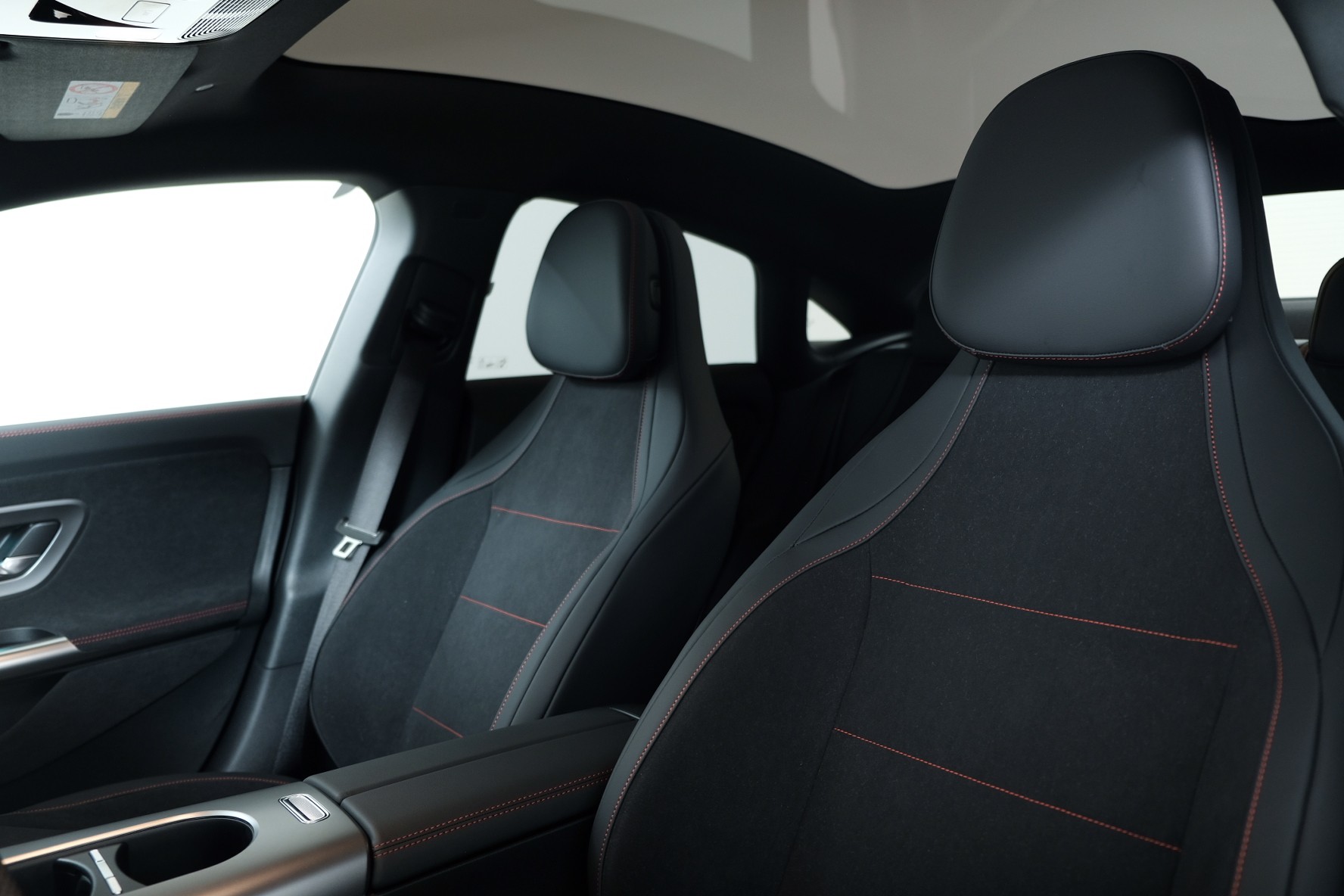 MERCEDES-BENZ CLA 220 AMG Line 4matic C178-image-9