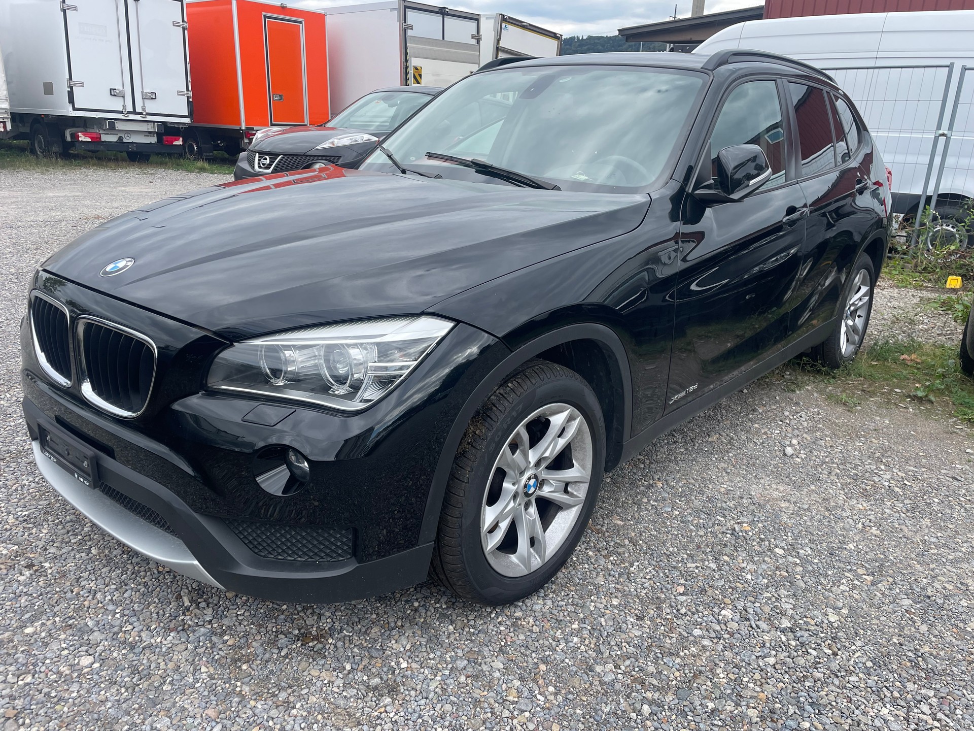 BMW X1 xDrive 18d xLine Steptronic-image-1