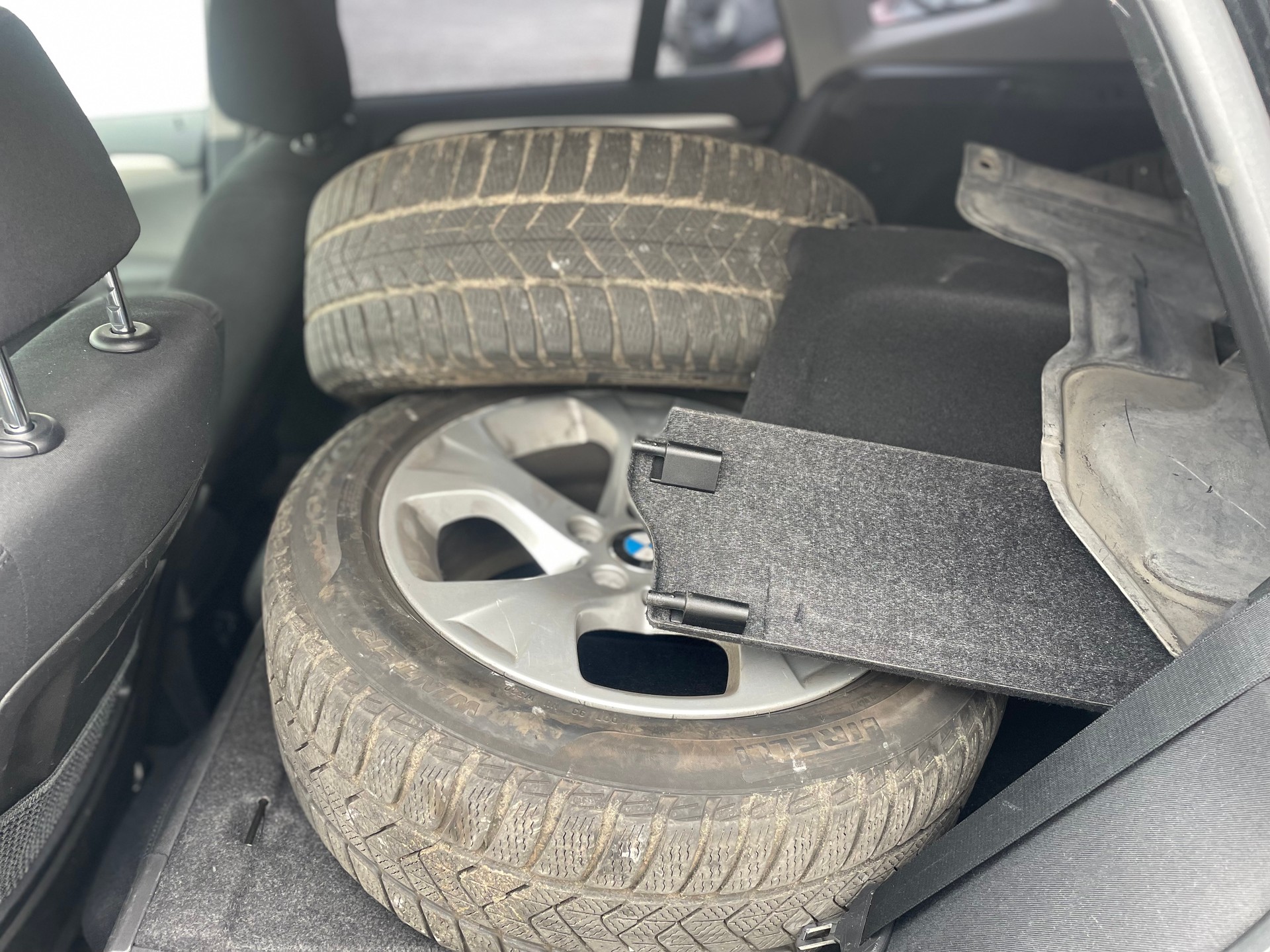 BMW X1 xDrive 18d xLine Steptronic-image-10