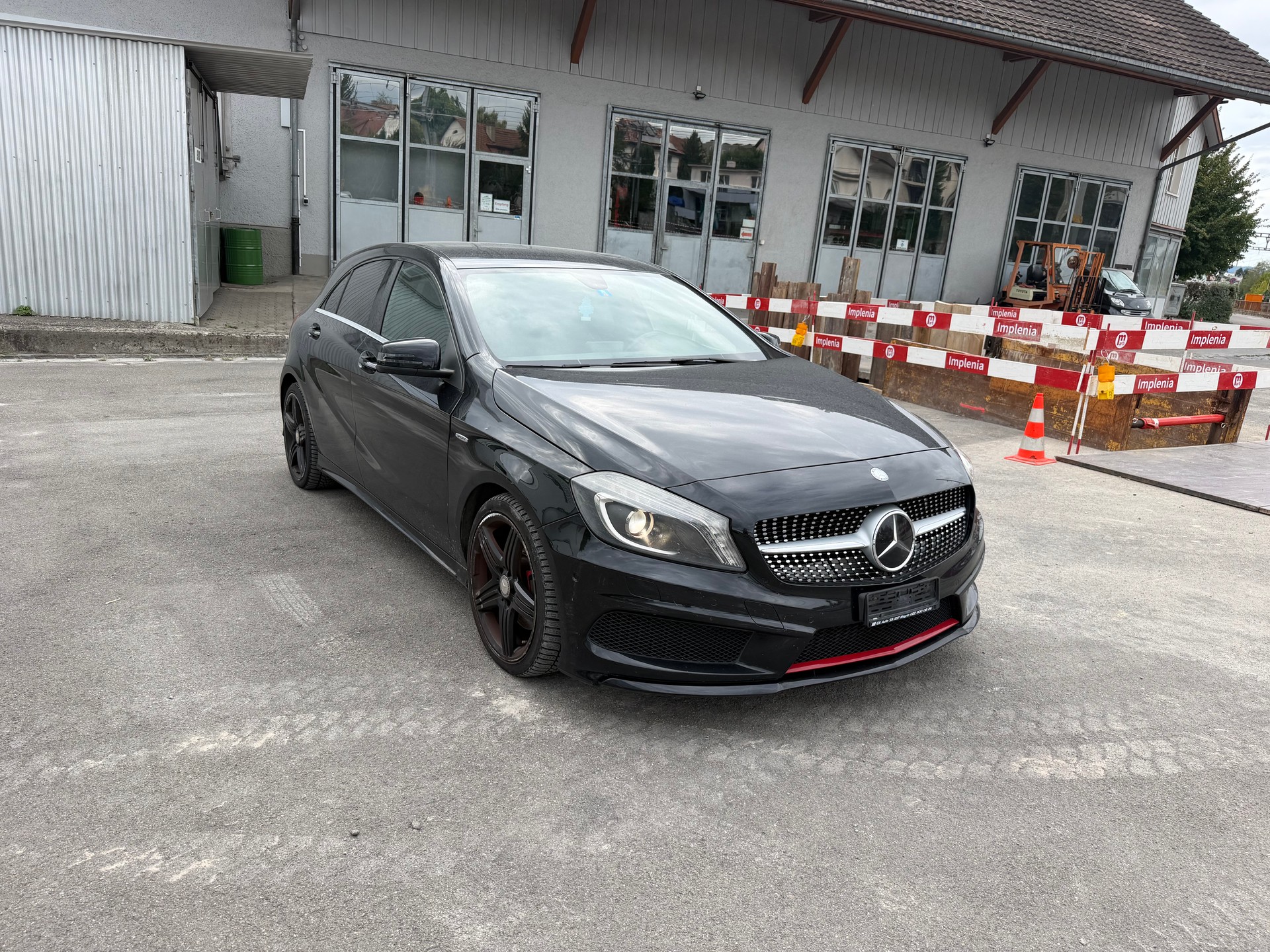 MERCEDES-BENZ A 250 Sport 7G-DCT-image-1