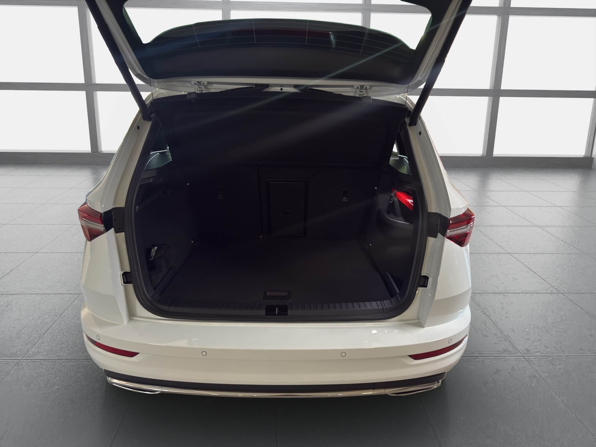 SKODA Karoq 2.0 TSI SportLine 4x4 DSG-image-8