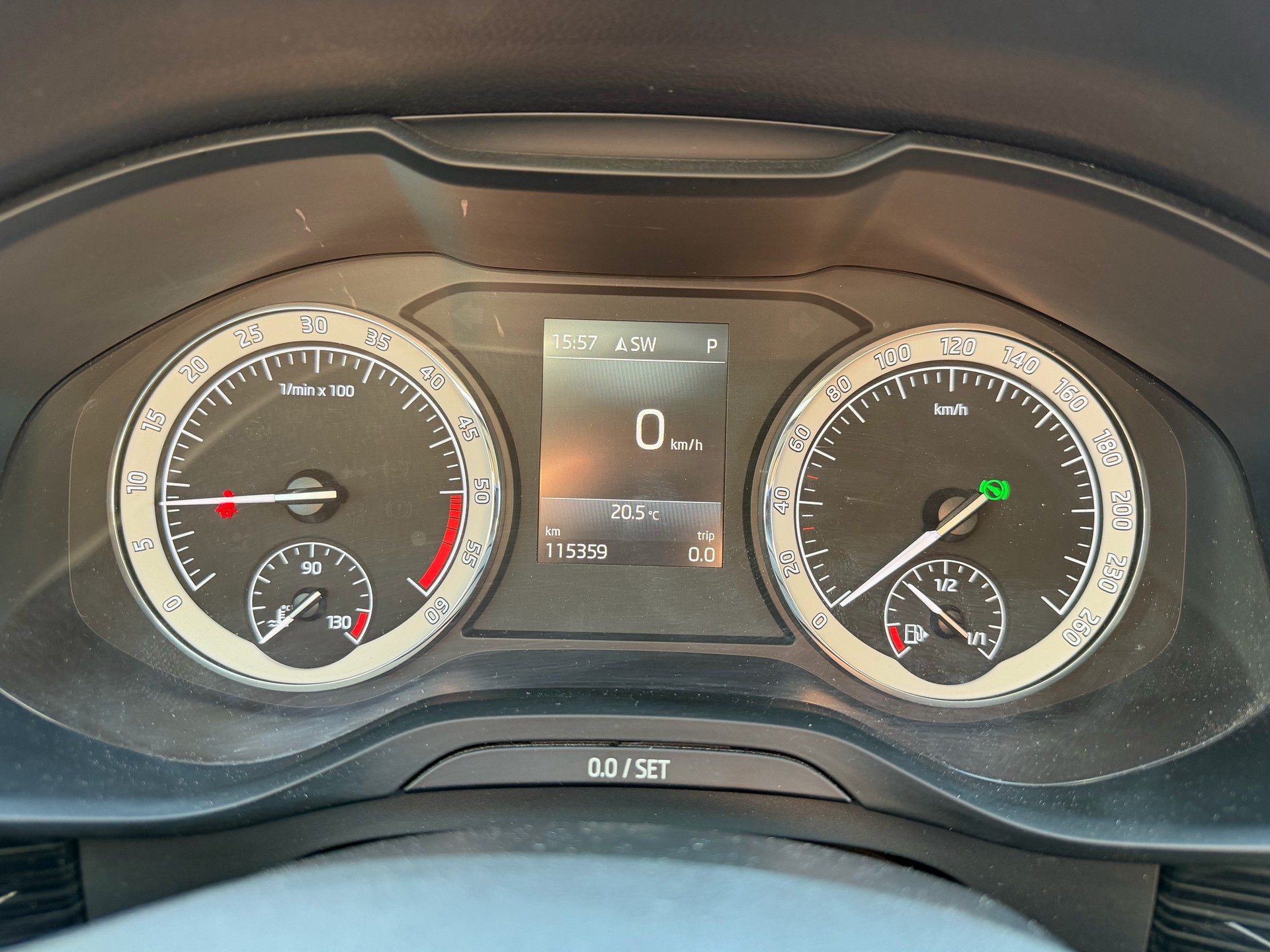 SKODA Kodiaq 2.0 TDI CR Style 4x4 DSG-image-15