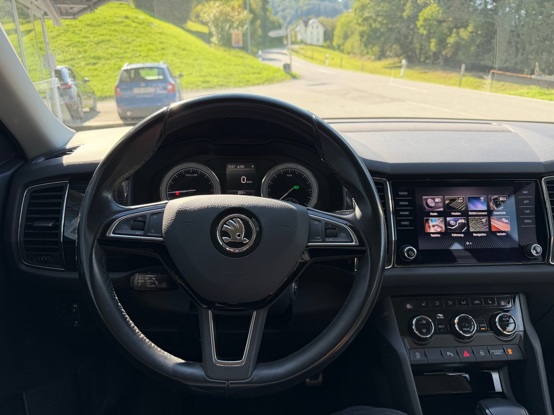 SKODA Kodiaq 2.0 TDI CR Style 4x4 DSG-image-14