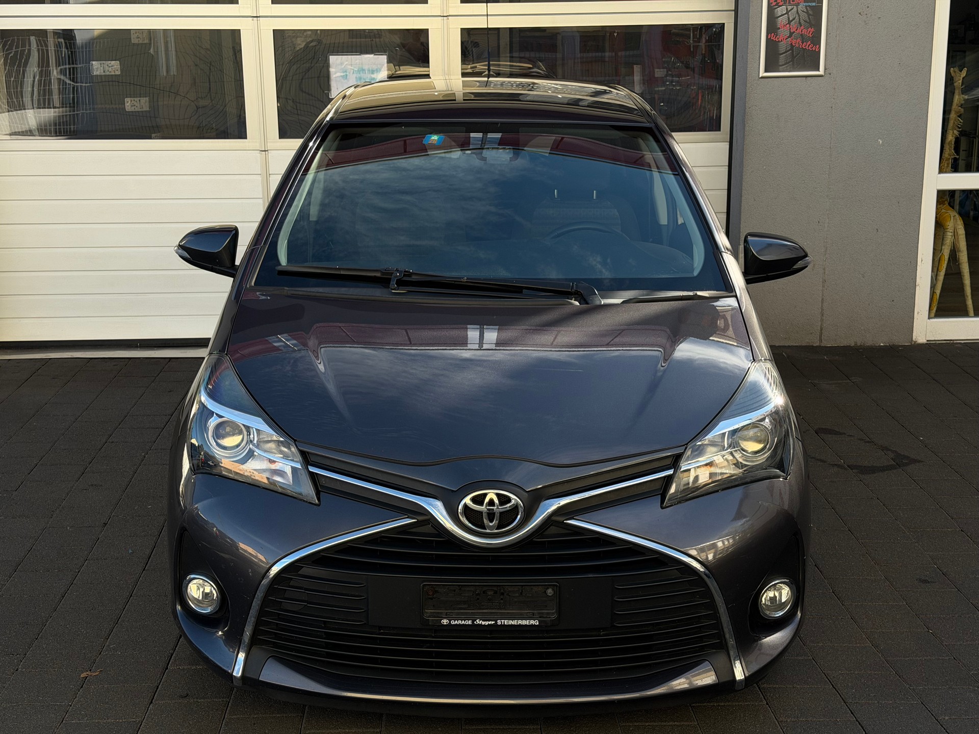 TOYOTA Yaris 1.33 Trend*Ab MFK&Service*Rückfahrkamera*Sitzheizung*Mediasystemnavi*8-Fach Räder*-image-3