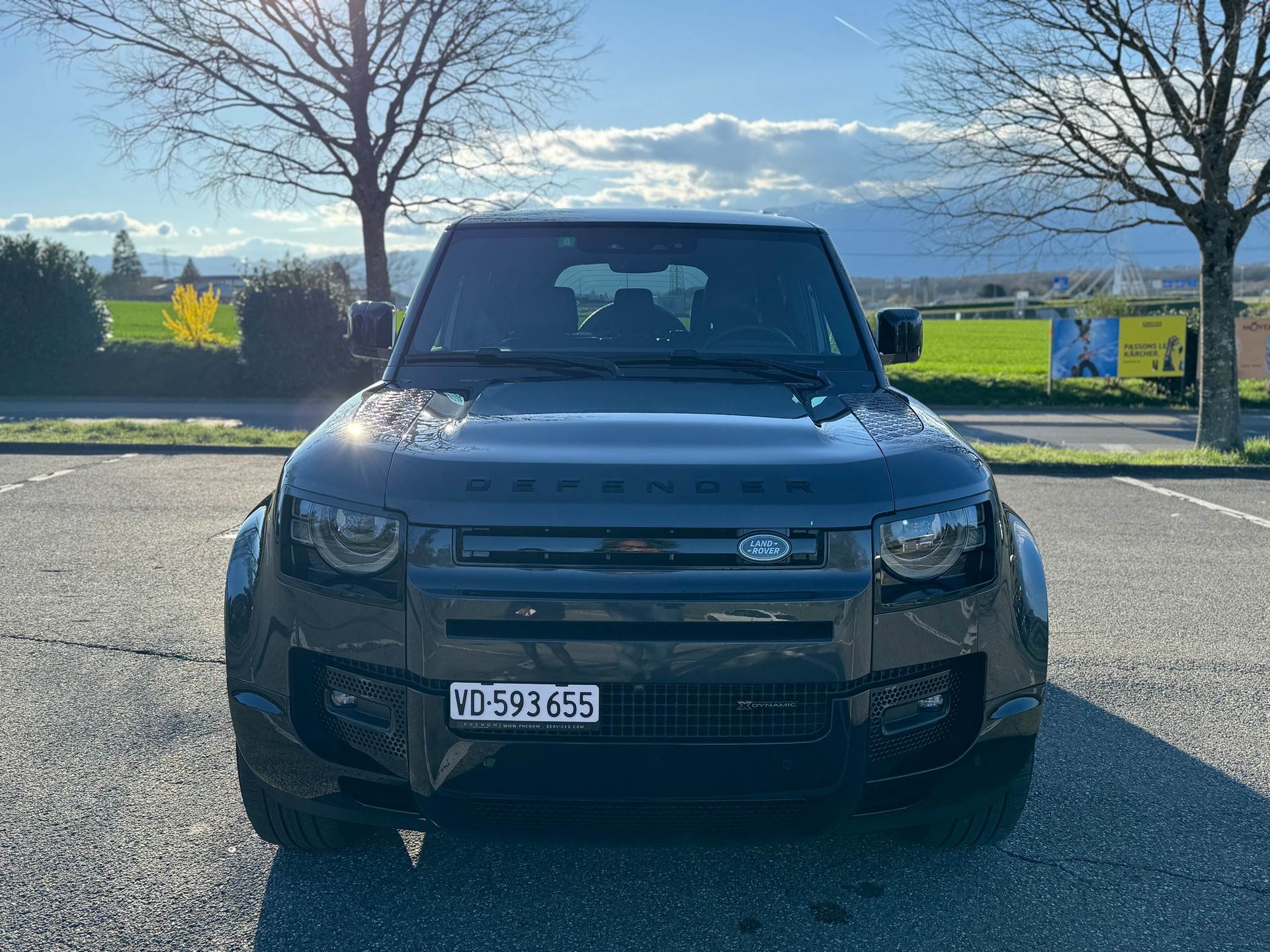 LAND ROVER 3.0 D I6 250 X-Dynamic SE-image-1