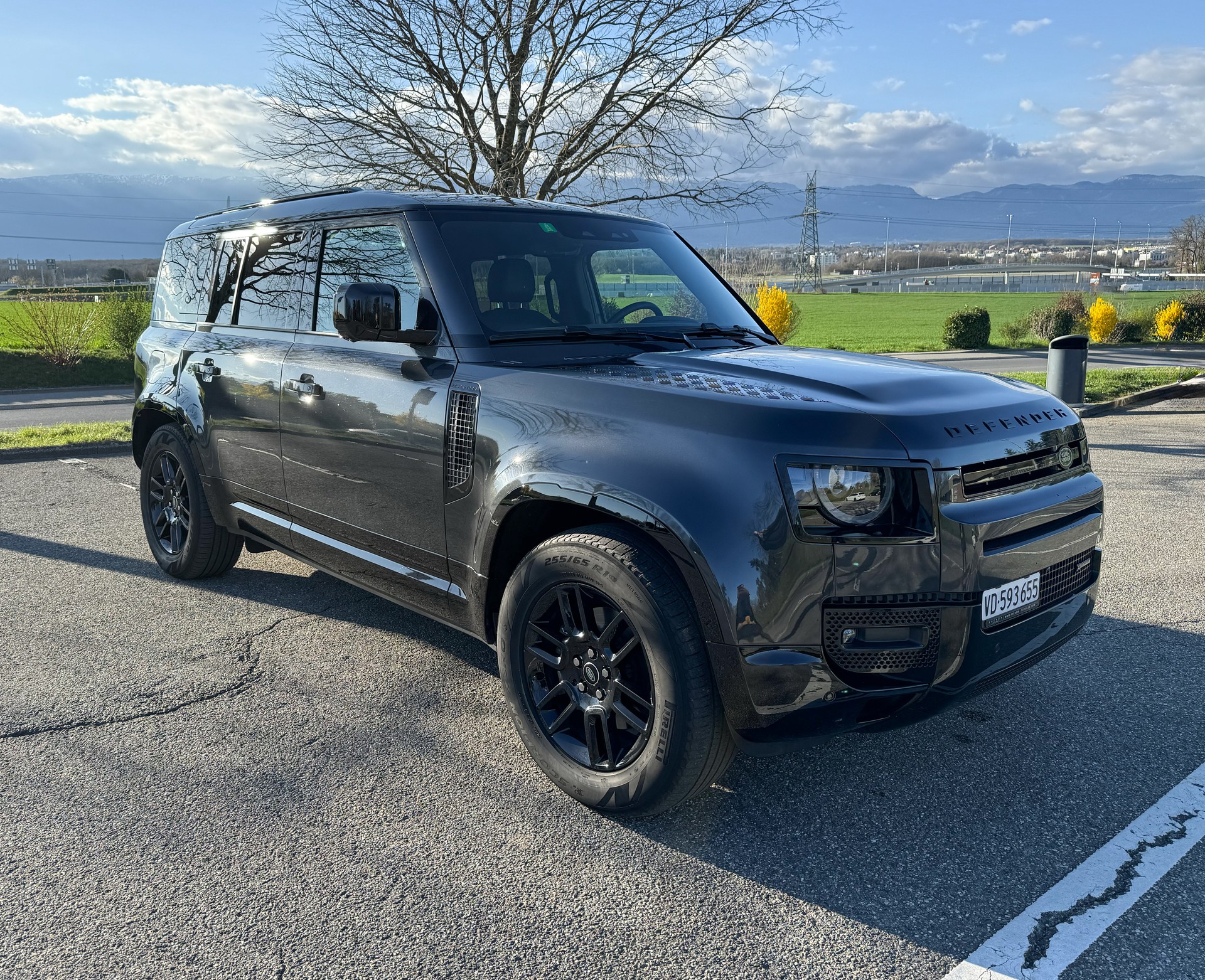 LAND ROVER 3.0 D I6 250 X-Dynamic SE-image-0