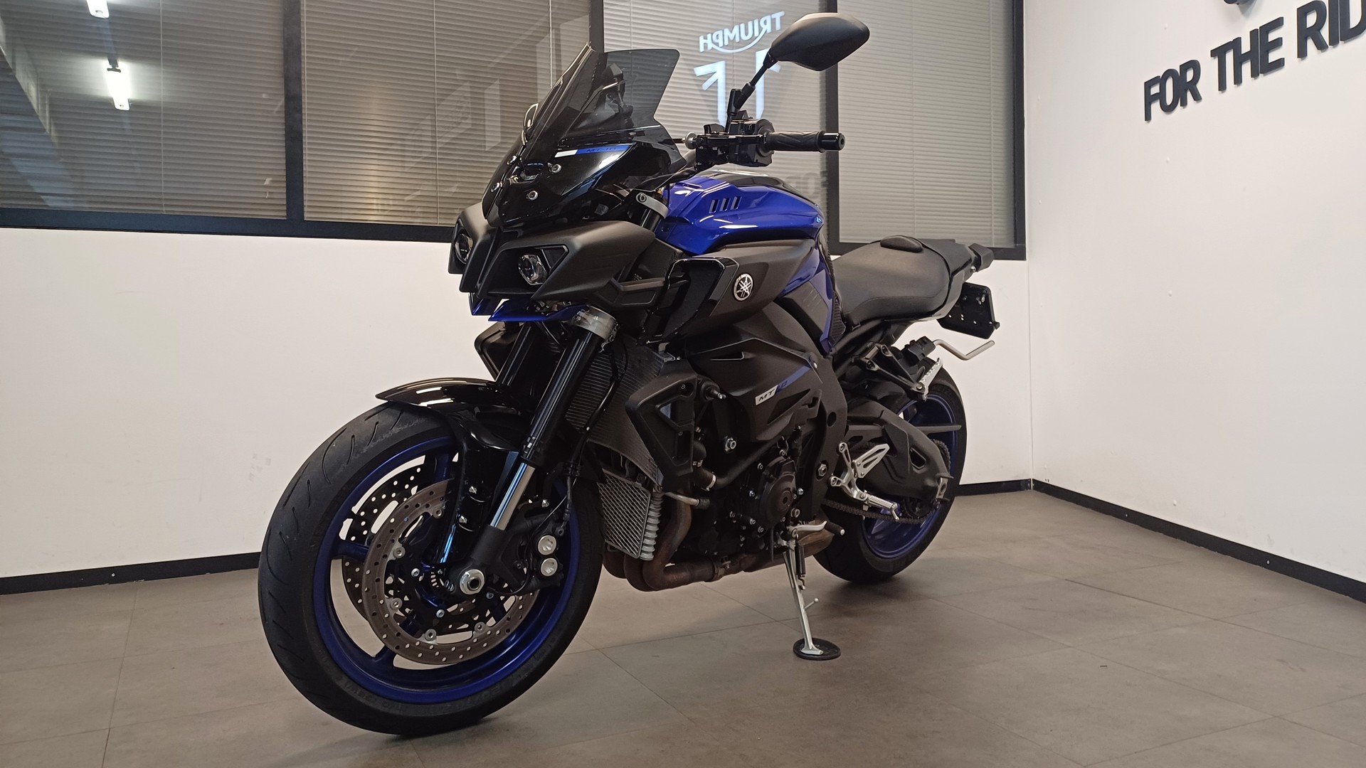 YAMAHA MT-10 ABS