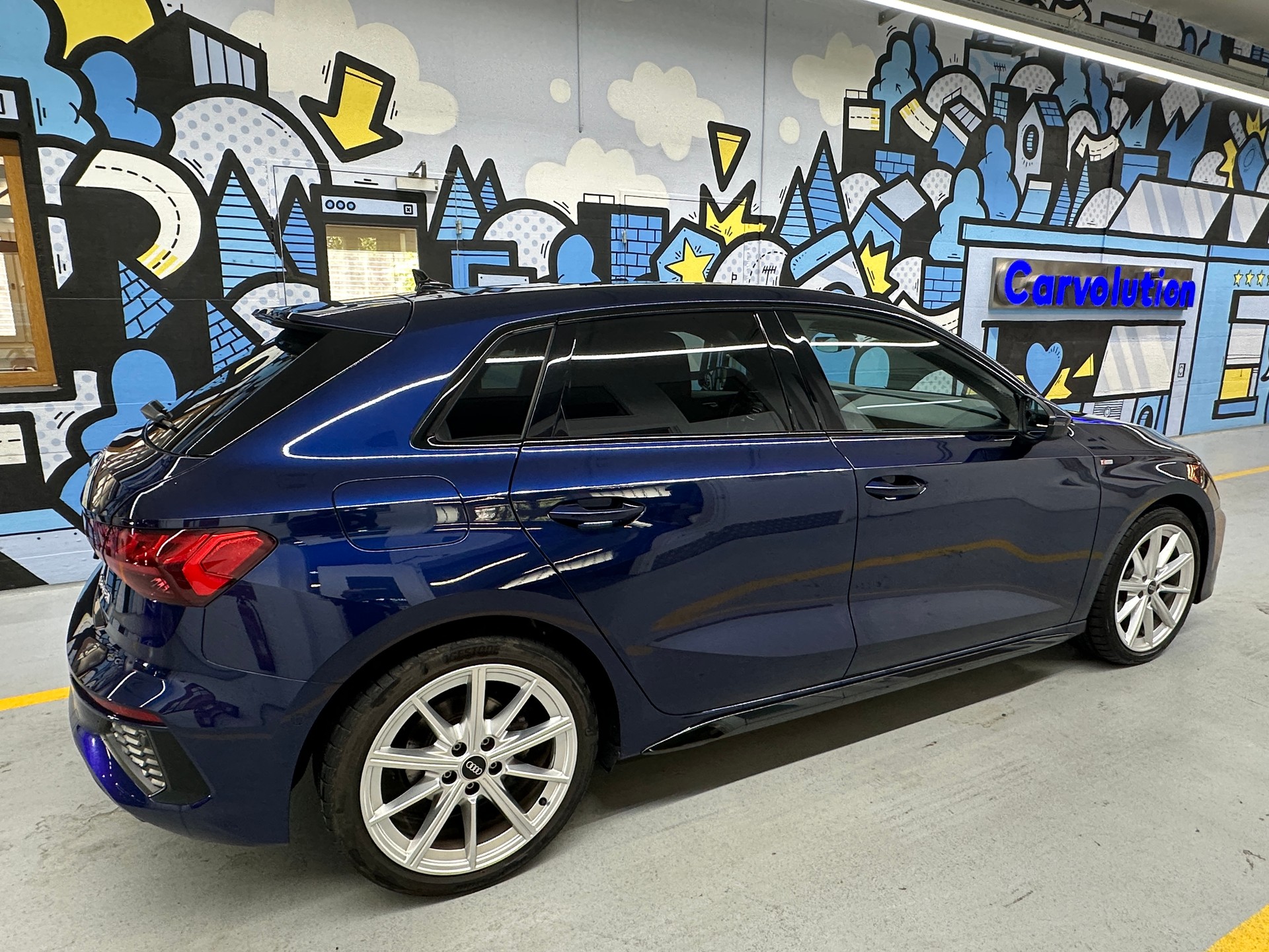 AUDI A3 Sportback 35 TFSI S line S-tronic-image-3