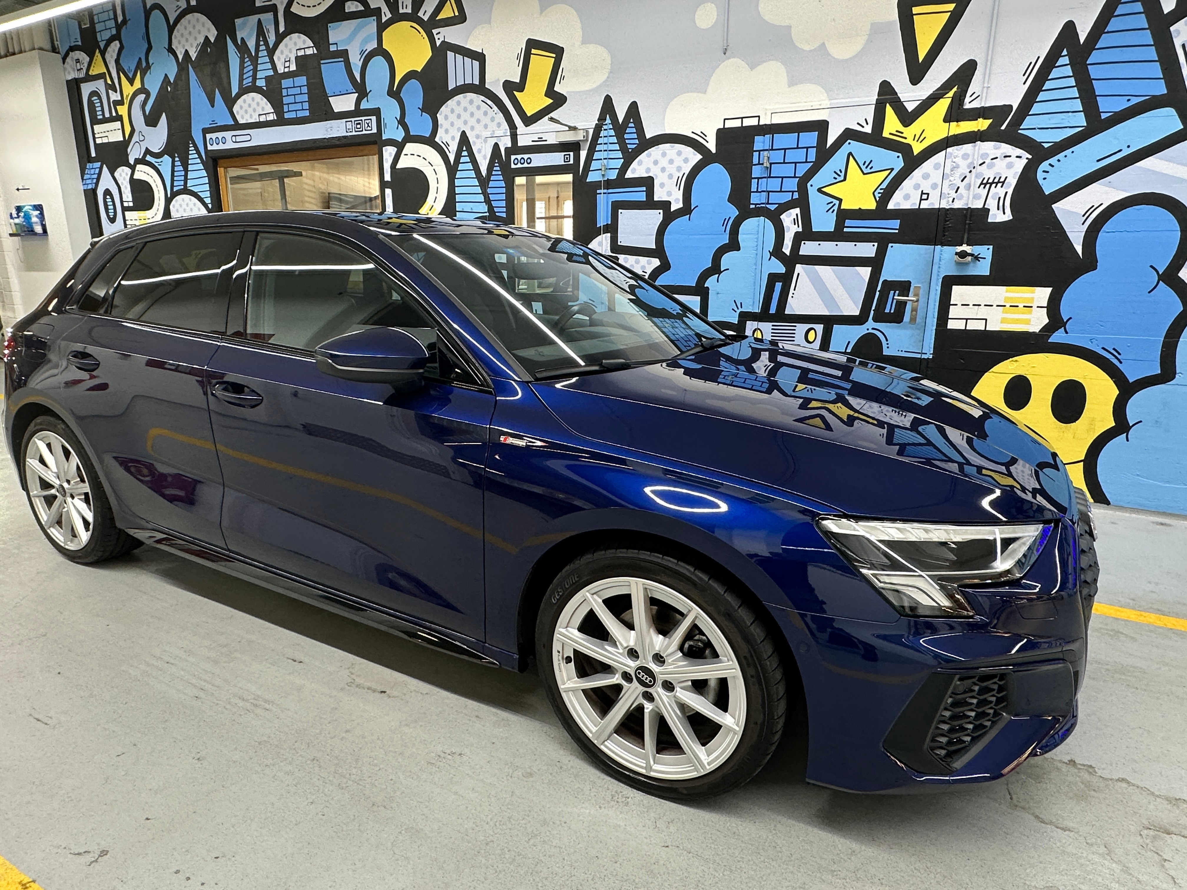 Car photo
