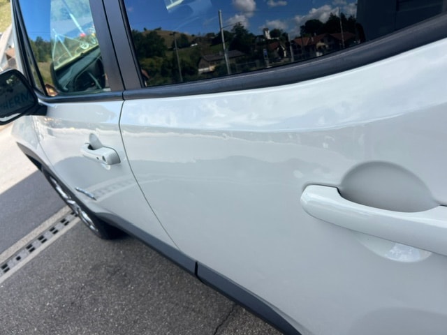 JEEP Renegade 1.3 GSE Turbo Limited-image-10