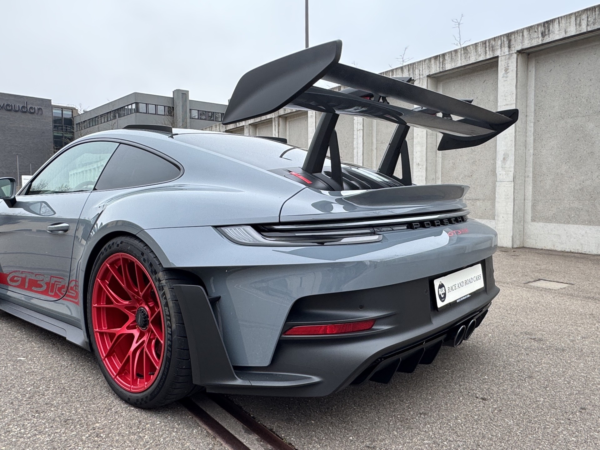 PORSCHE 911 Coupé 4.0 GT3 RS PDK-image-28
