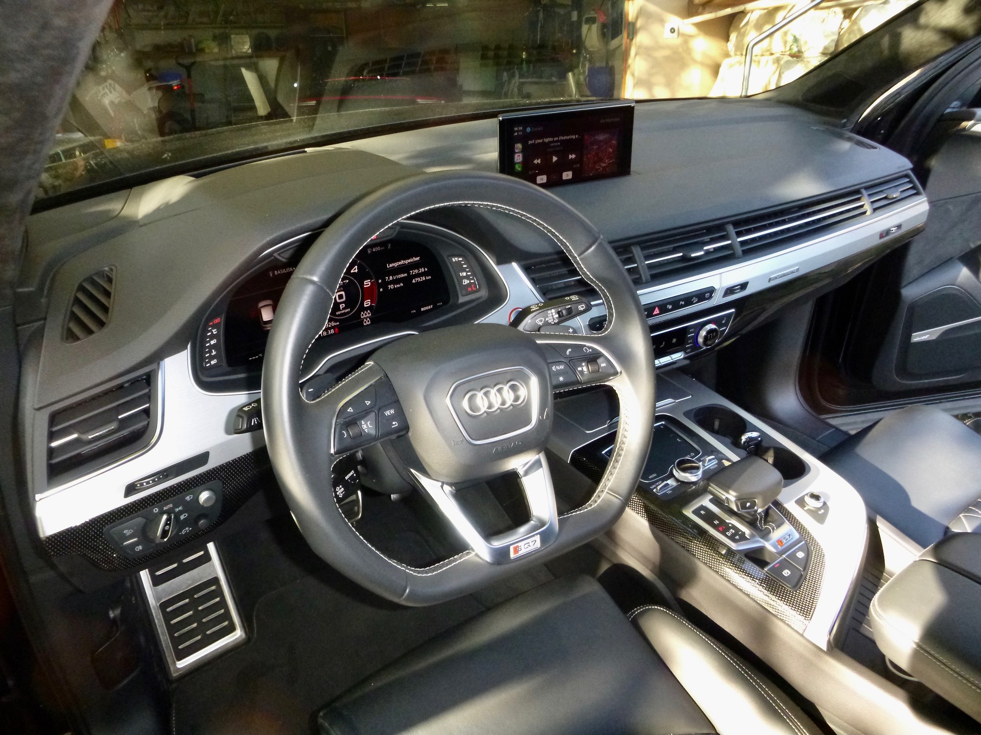 AUDI 4.0 V8 TDI quattro T-Tronic-image-2