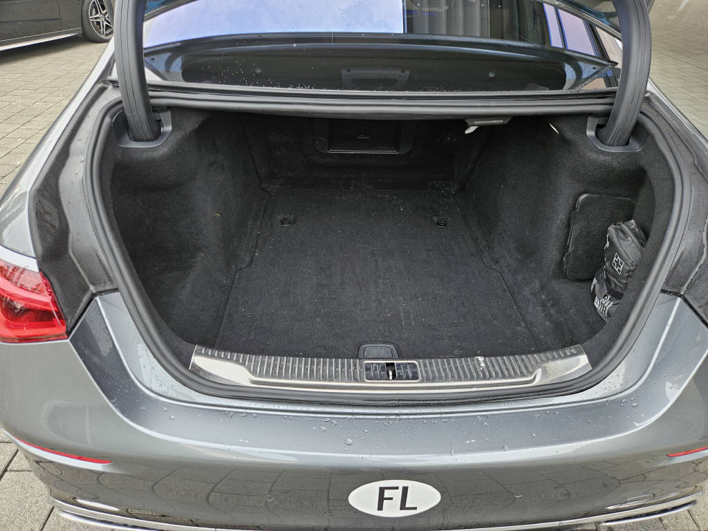 MERCEDES-BENZ S 500 4Matic AMG Line-image-3