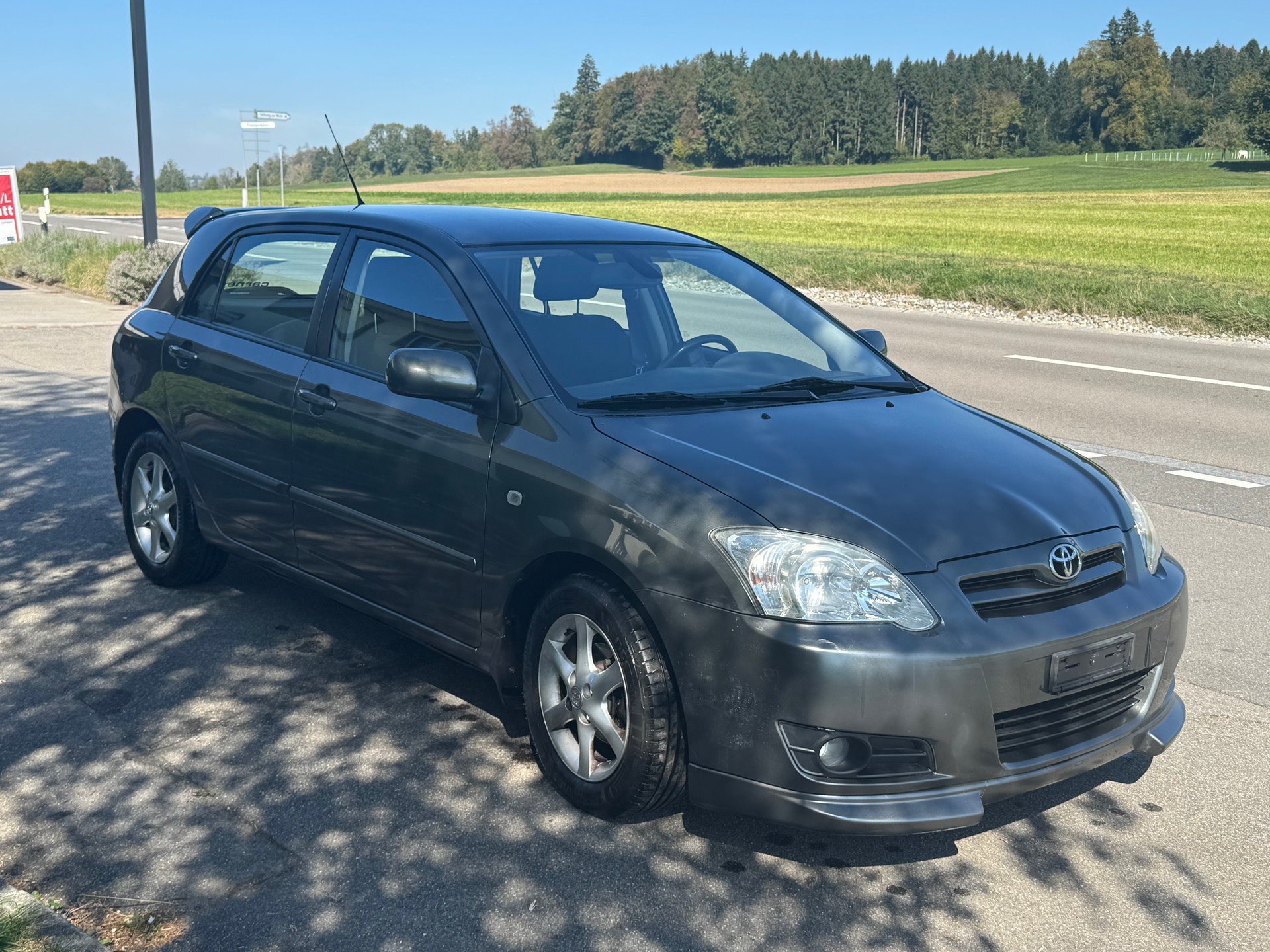 TOYOTA Corolla 1.6 Linea Sol-image-2