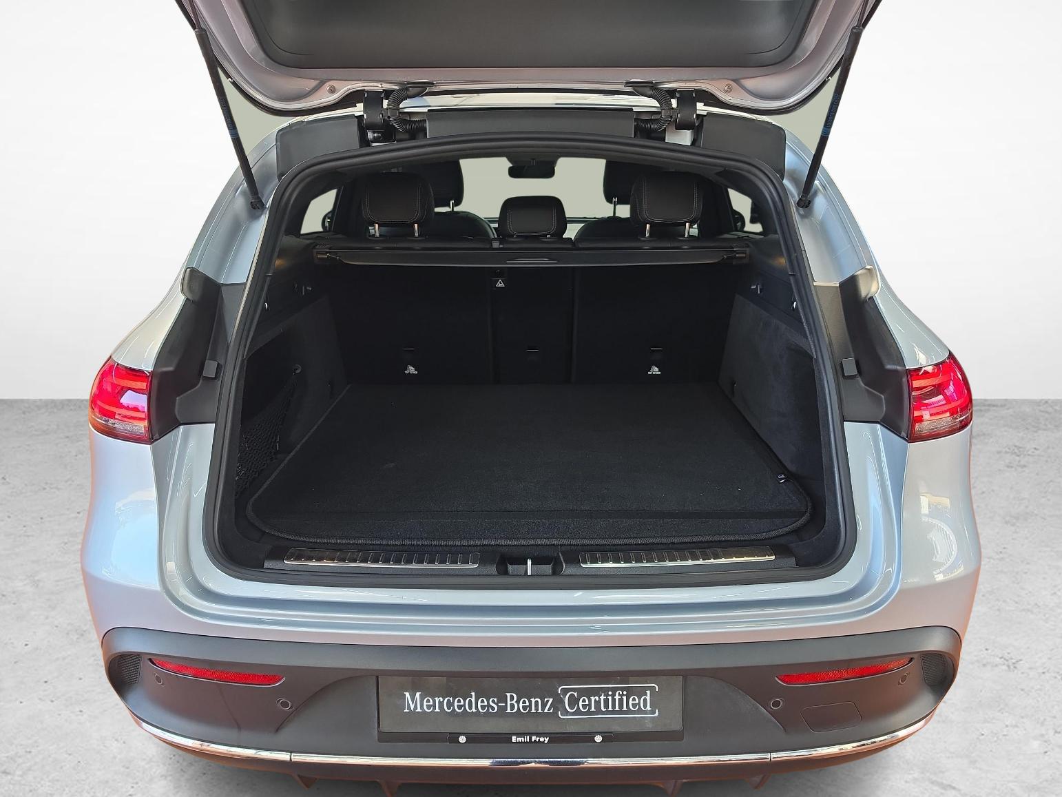 MERCEDES-BENZ EQC 400 4MATIC AMG Line-image-11