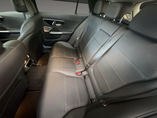 MERCEDES-BENZ C 200 T 4 Matic-image-10