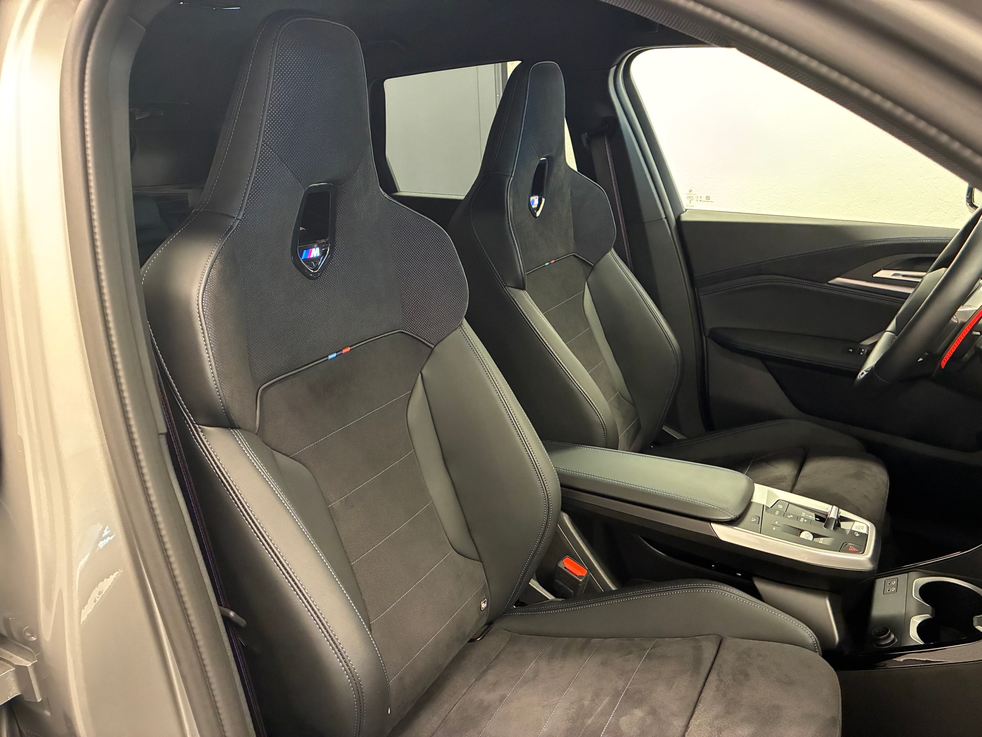 BMW X1 M35i-image-10