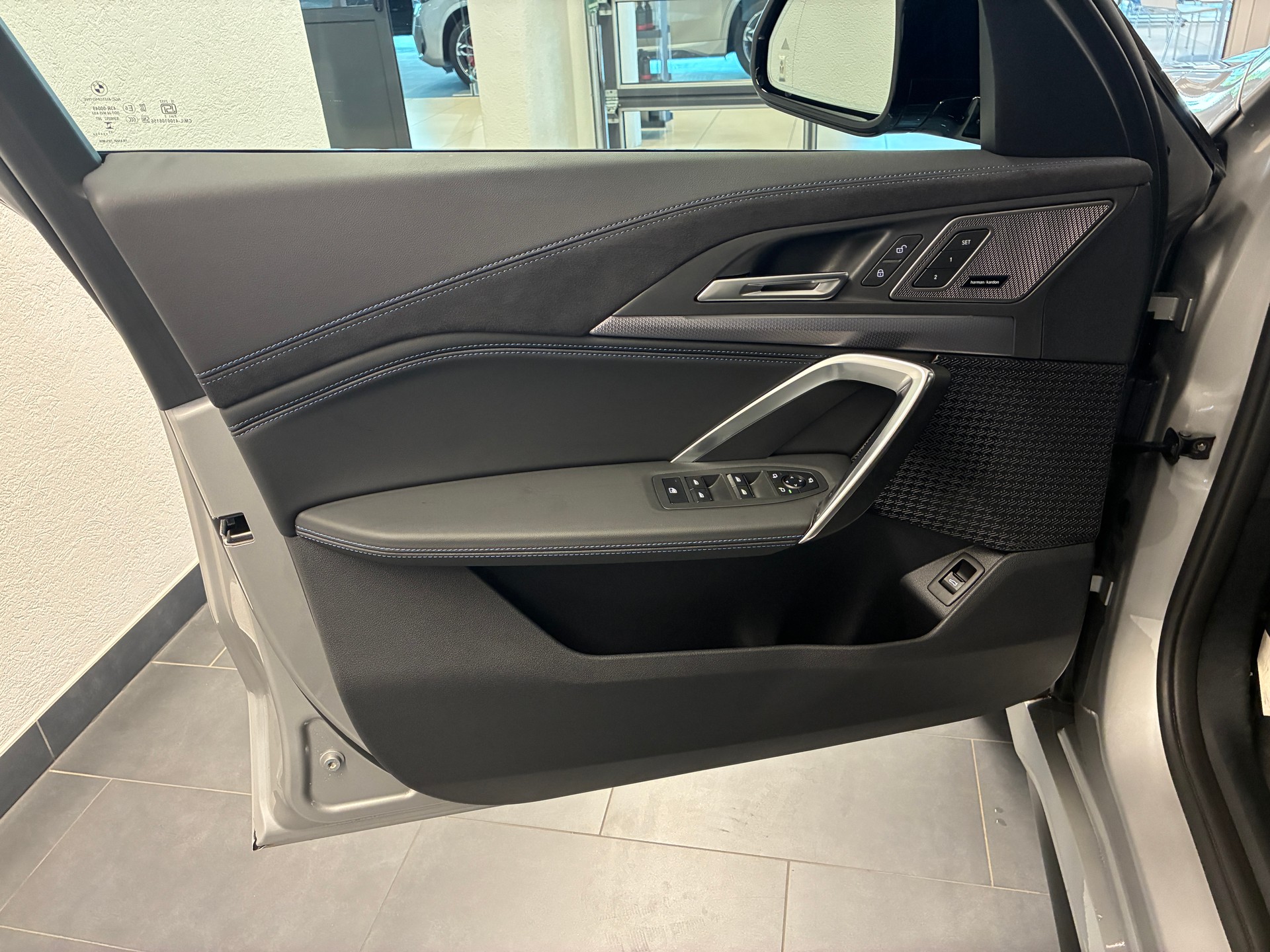 BMW X1 M35i-image-14