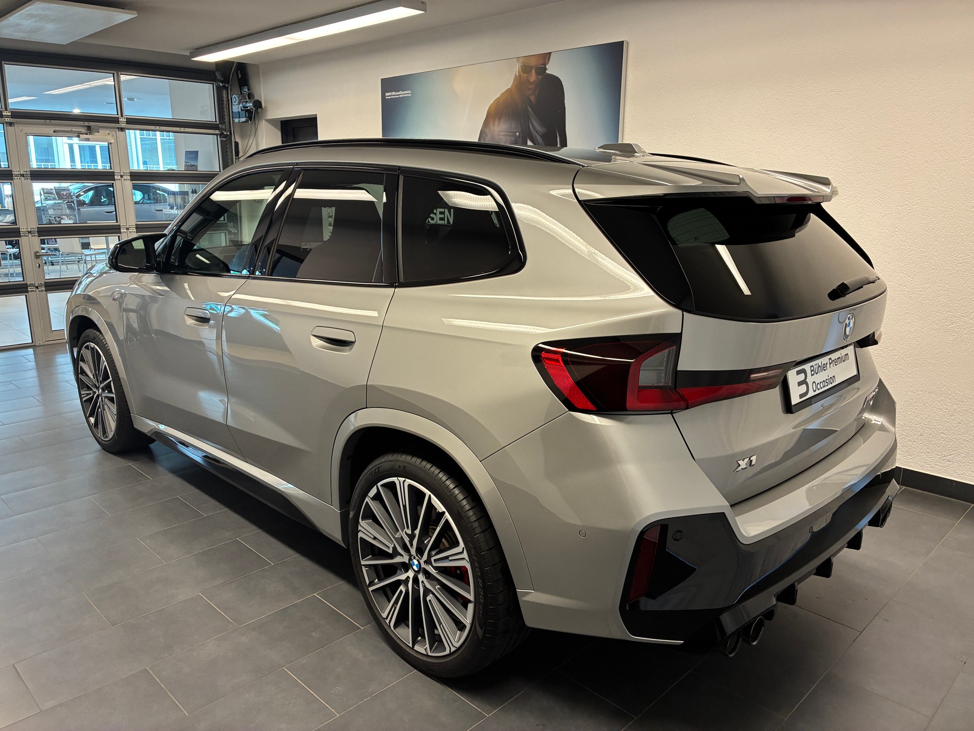 BMW X1 M35i-image-3