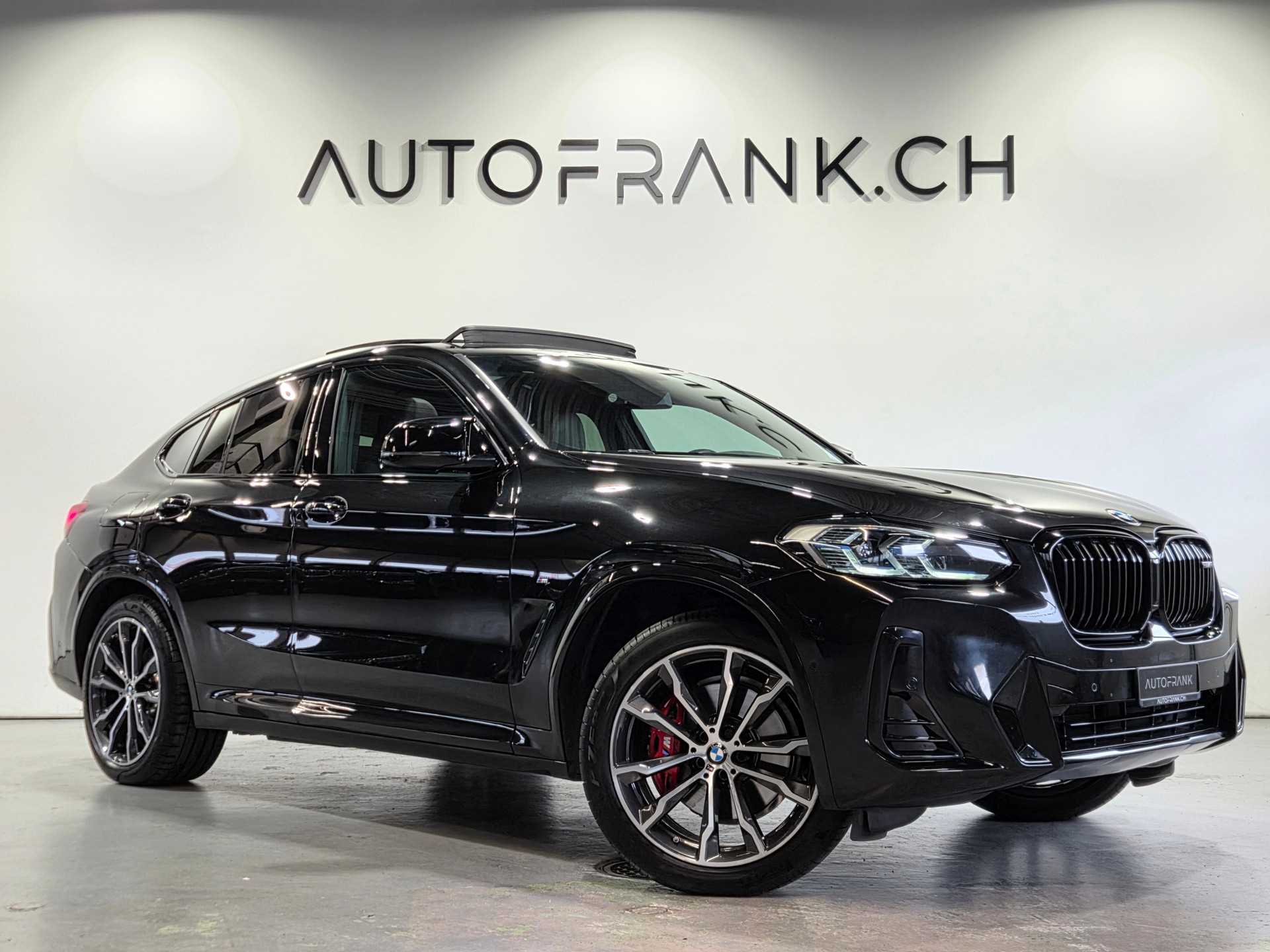 BMW X4 M40d-image-2