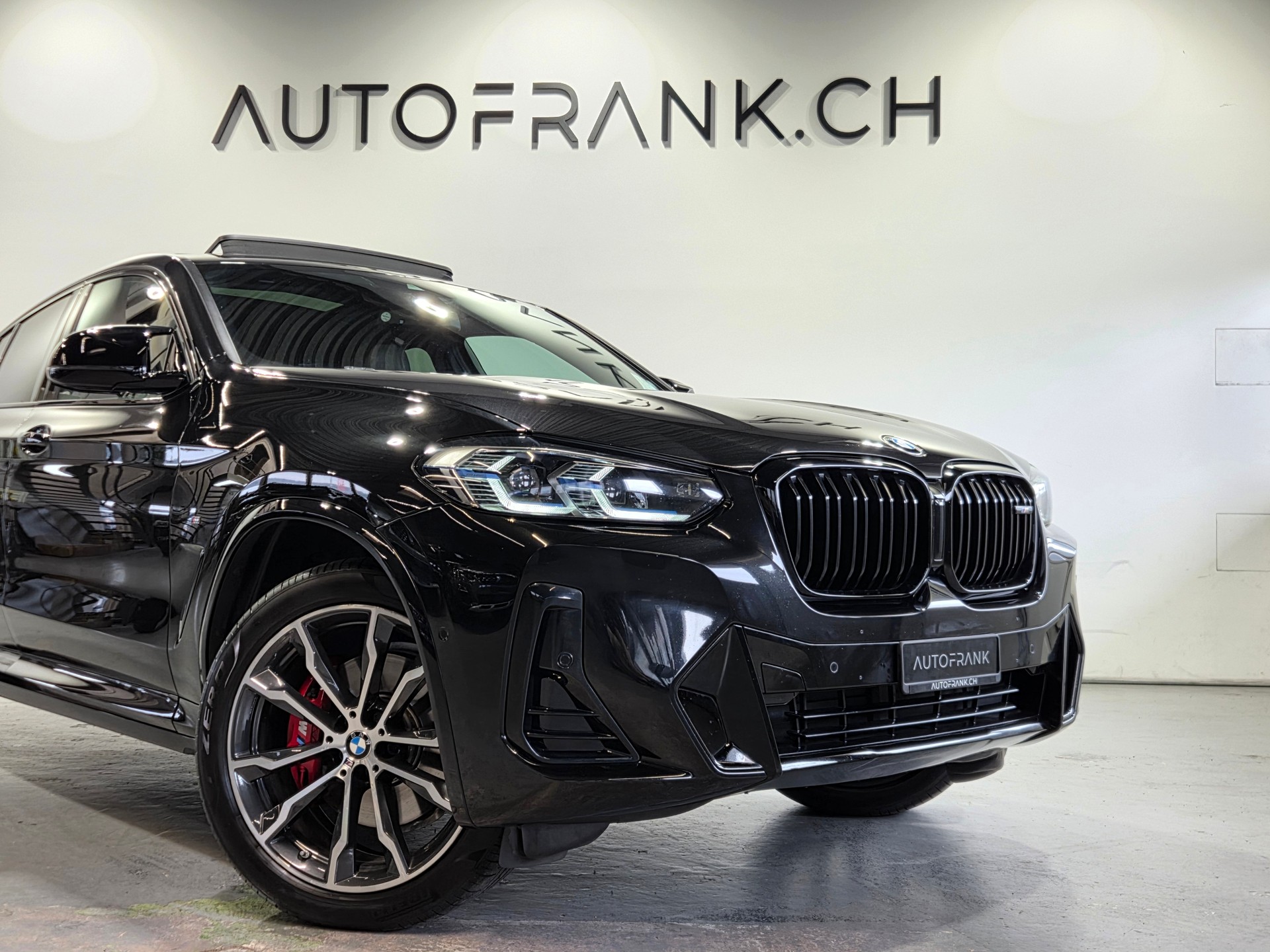 BMW X4 M40d-image-3