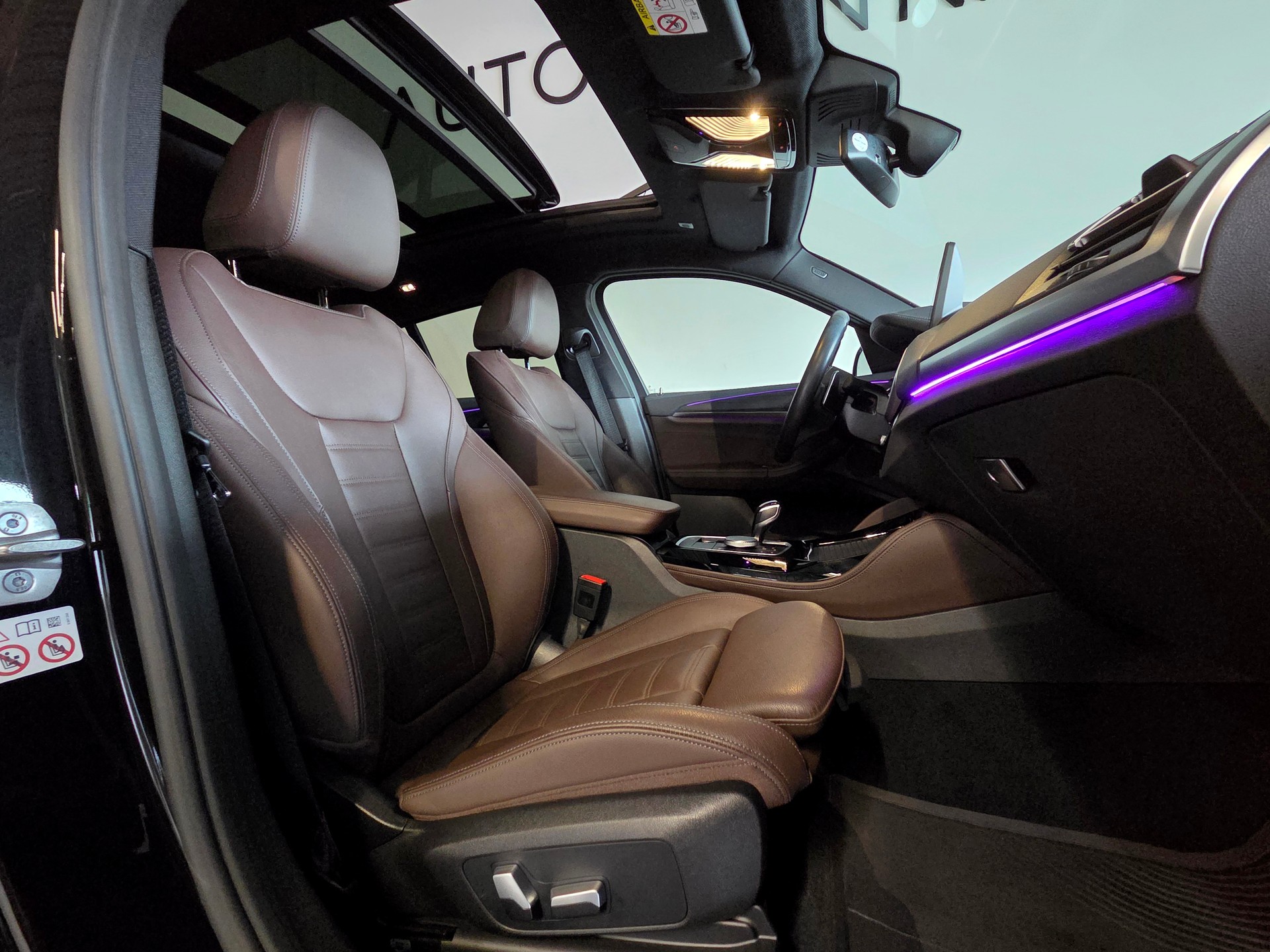 BMW X4 M40d-image-14