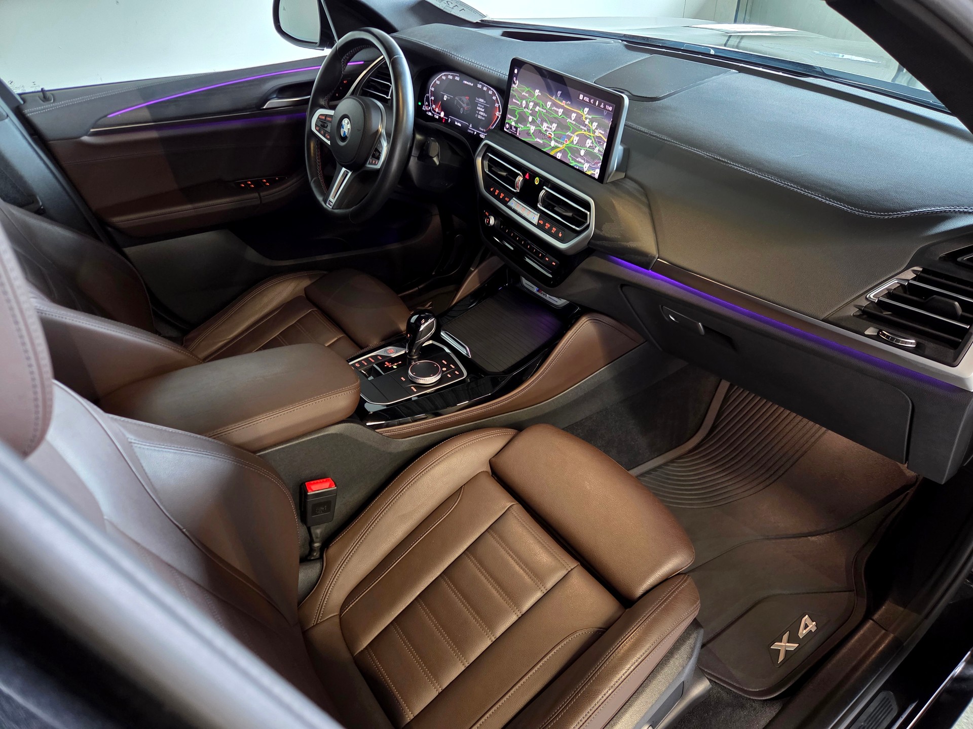 BMW X4 M40d-image-18