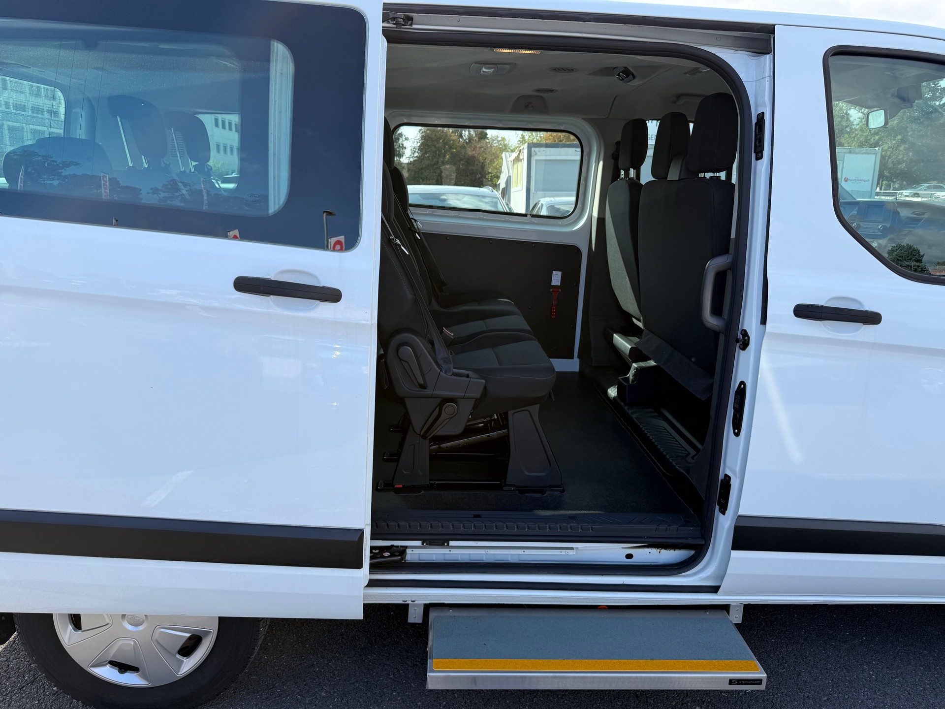 FORD Transit Custom 320 L1H1 Trend-image-8