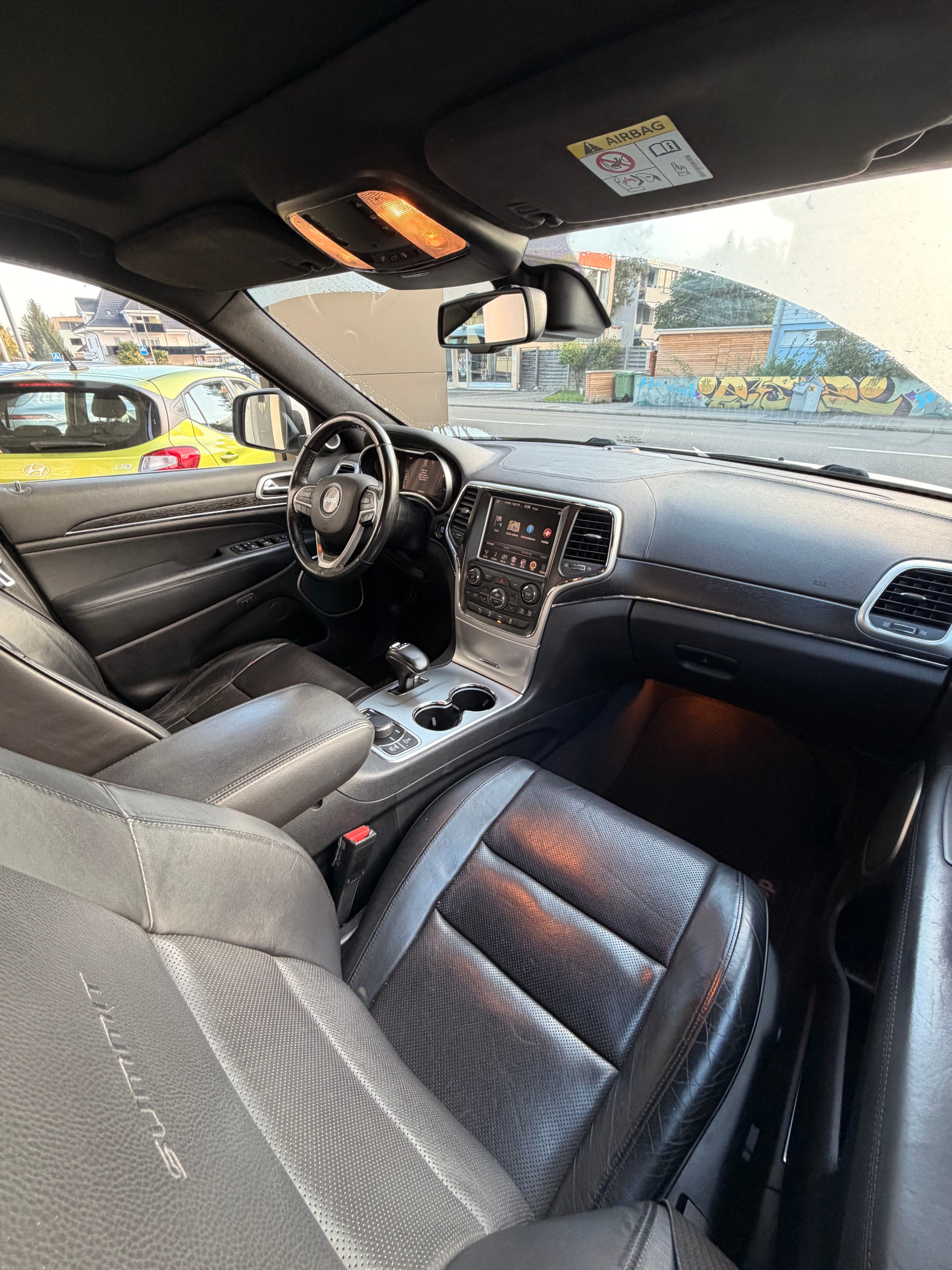 JEEP Grand Cherokee 3.0 CRD Summit Automatic-image-8