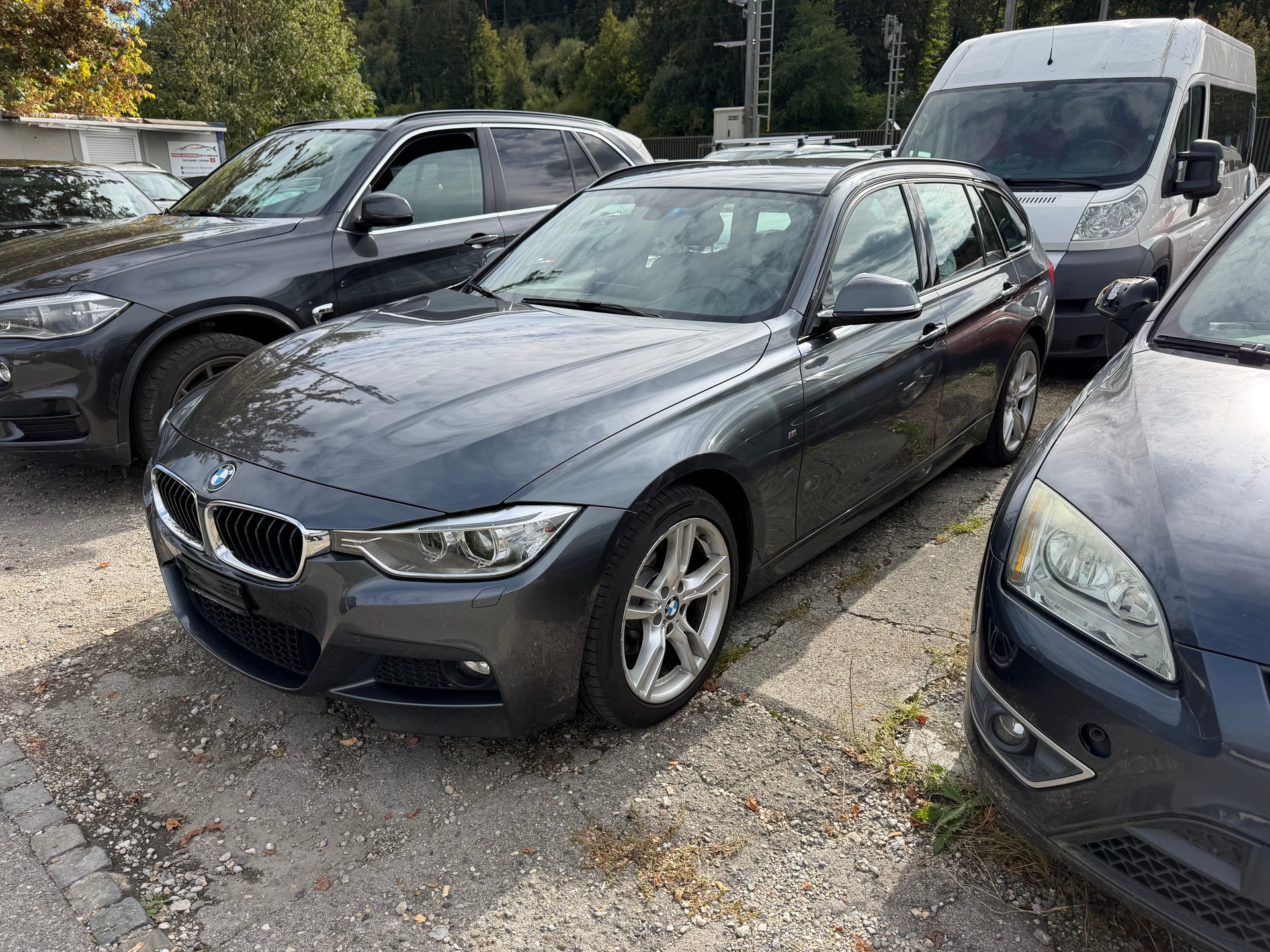 BMW 320d xDrive Touring M Sport Steptronic -frisch ab Mfk-image-1