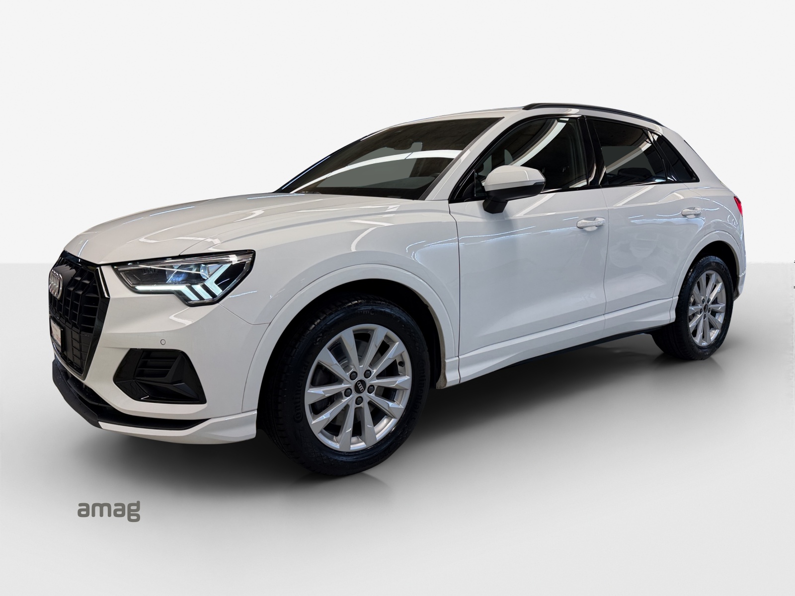 AUDI Q3 40 TFSI advanced quattro S-tronic-image-0