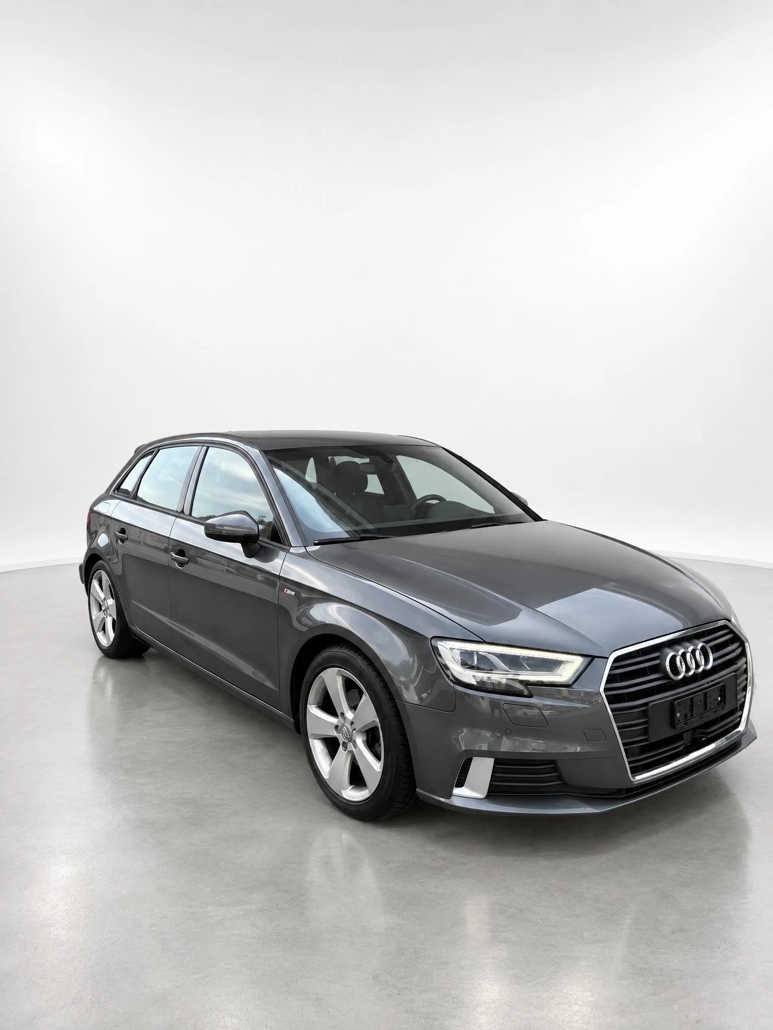 AUDI 1.5 35 TFSI Sport S-Tronic-image-1