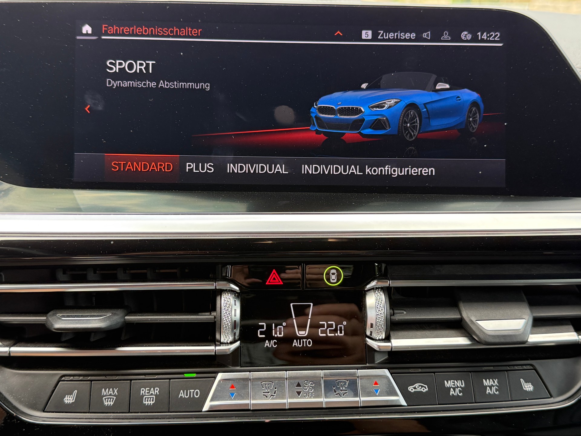 BMW Z4 M40i Steptronic Misano Blau Metallic-image-16