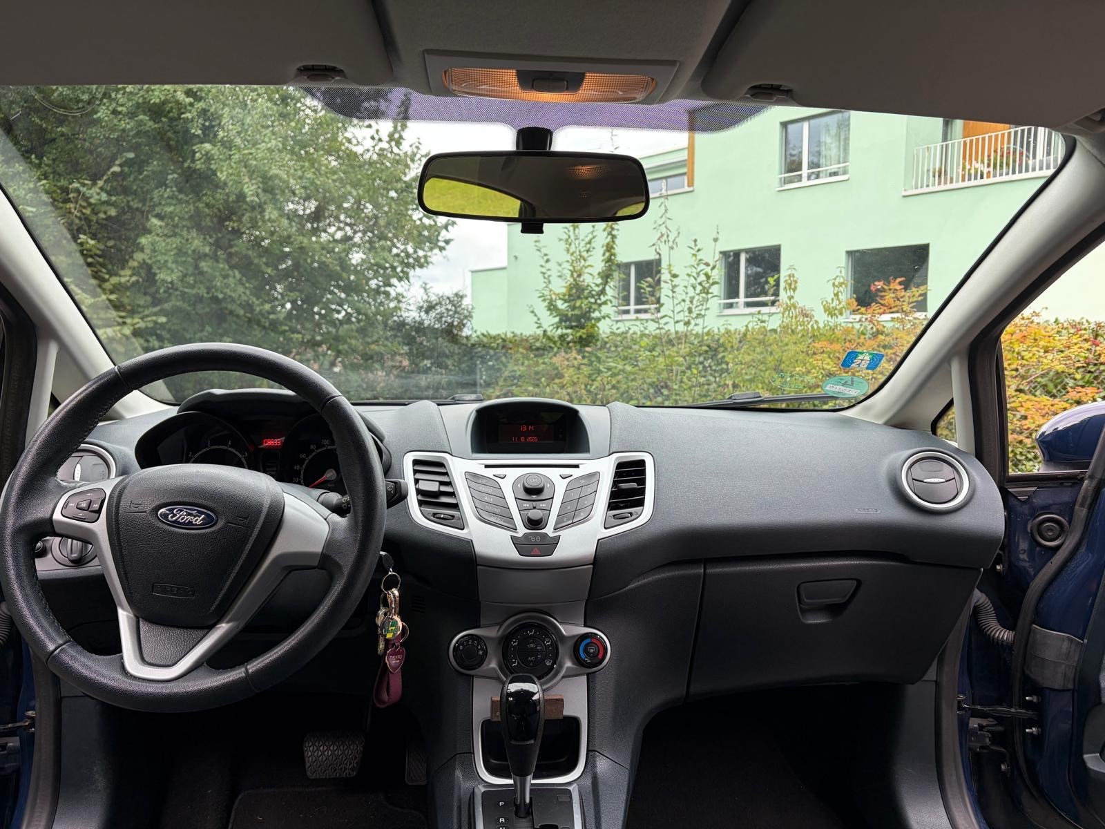 FORD 1.4 16V Trend-image-4