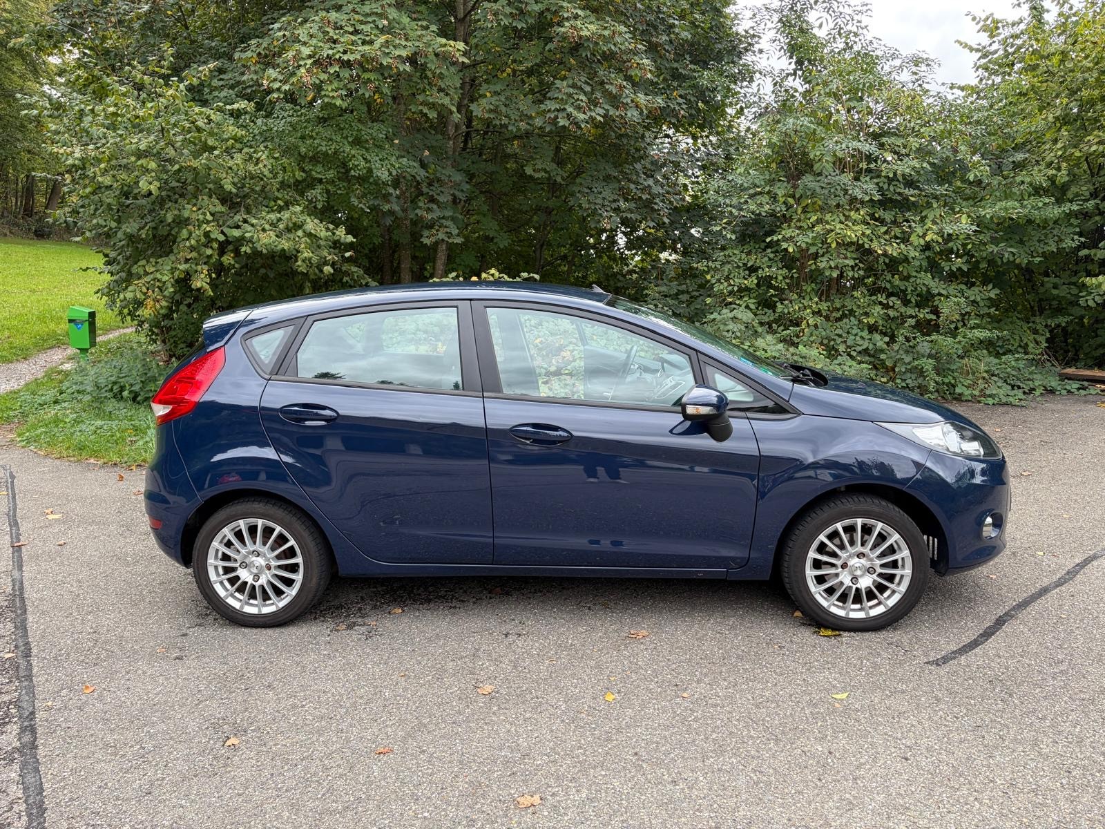 FORD 1.4 16V Trend-image-2