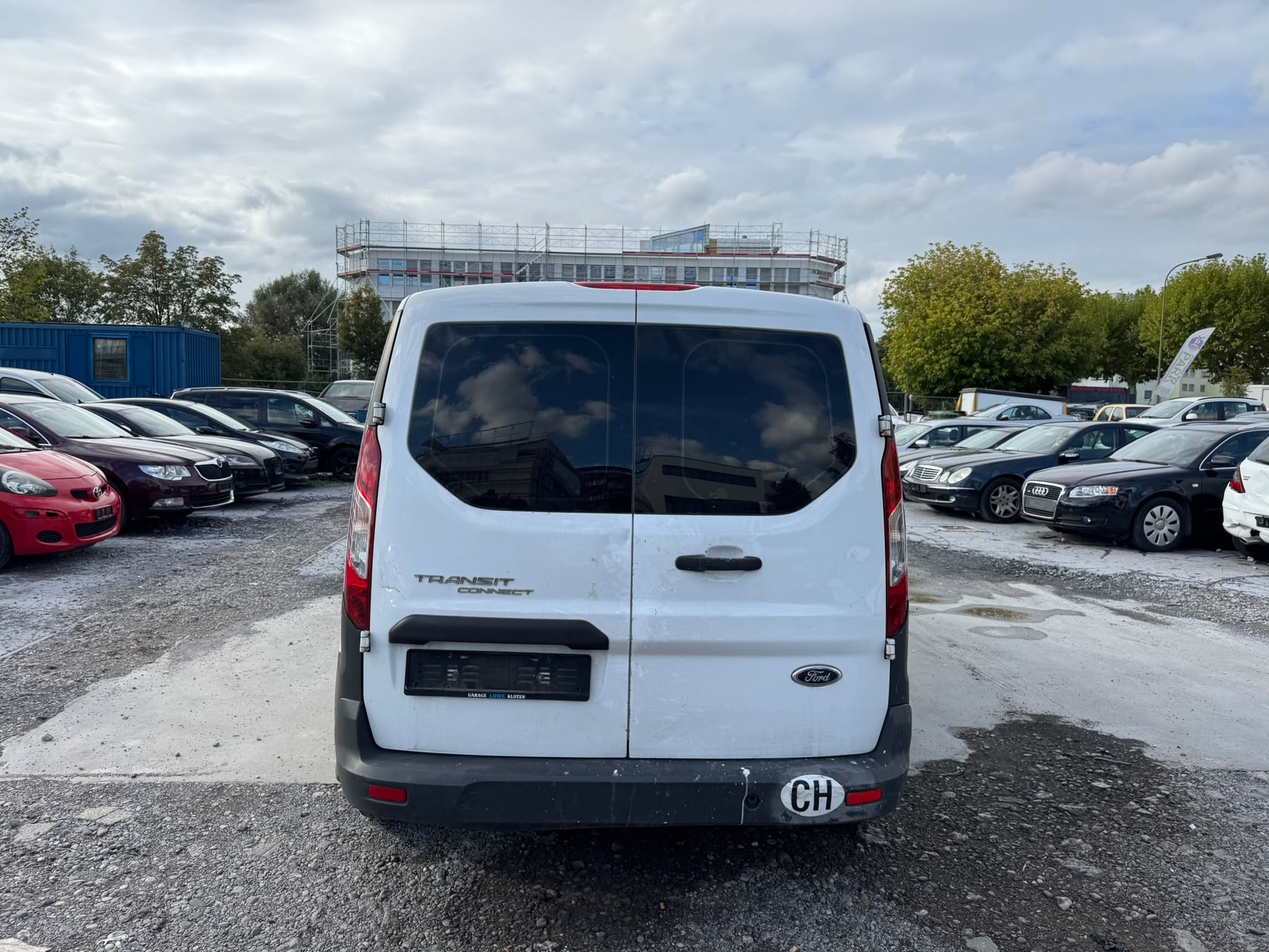 FORD Transit Connect Van T200 1.8 TDCi S Level 3-image-6