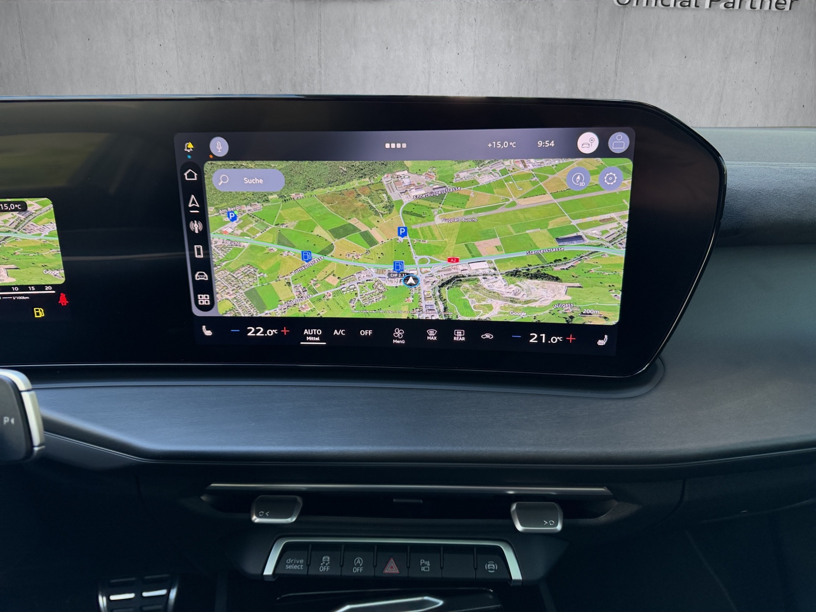 AUDI Q3 SUV TFSI quattro 195 kW S tronic-image-12