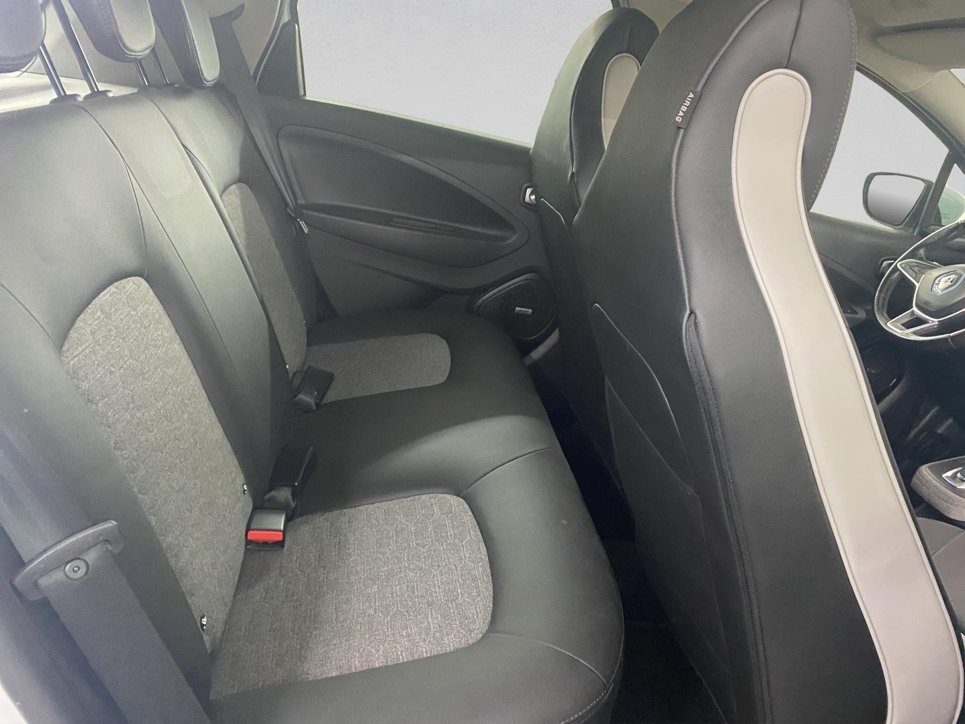 RENAULT Zoe Intens R135 (Batterie Miete)-image-23