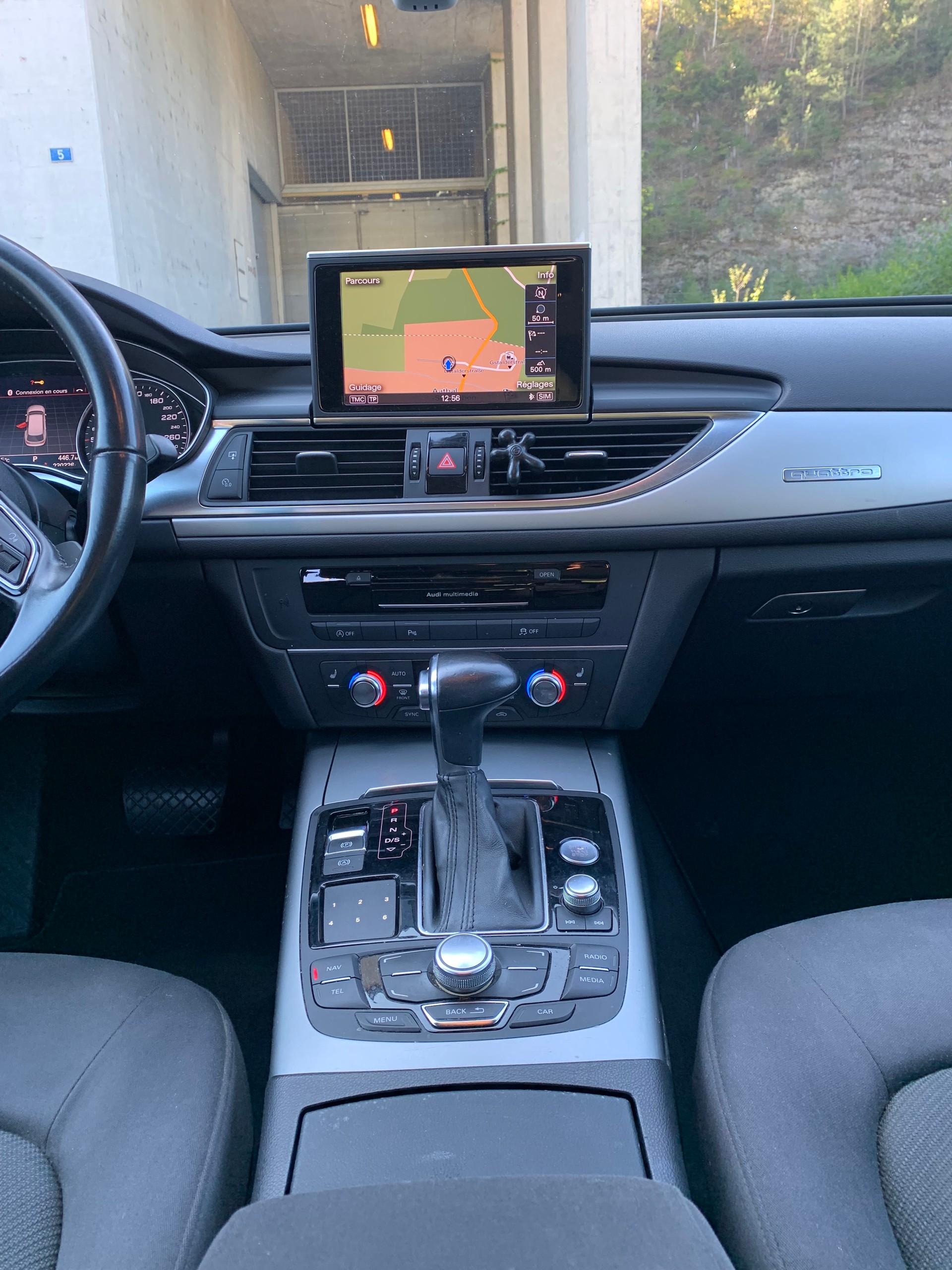 AUDI A6 Avant 3.0 TFSI V6 quattro S-tronic-image-7