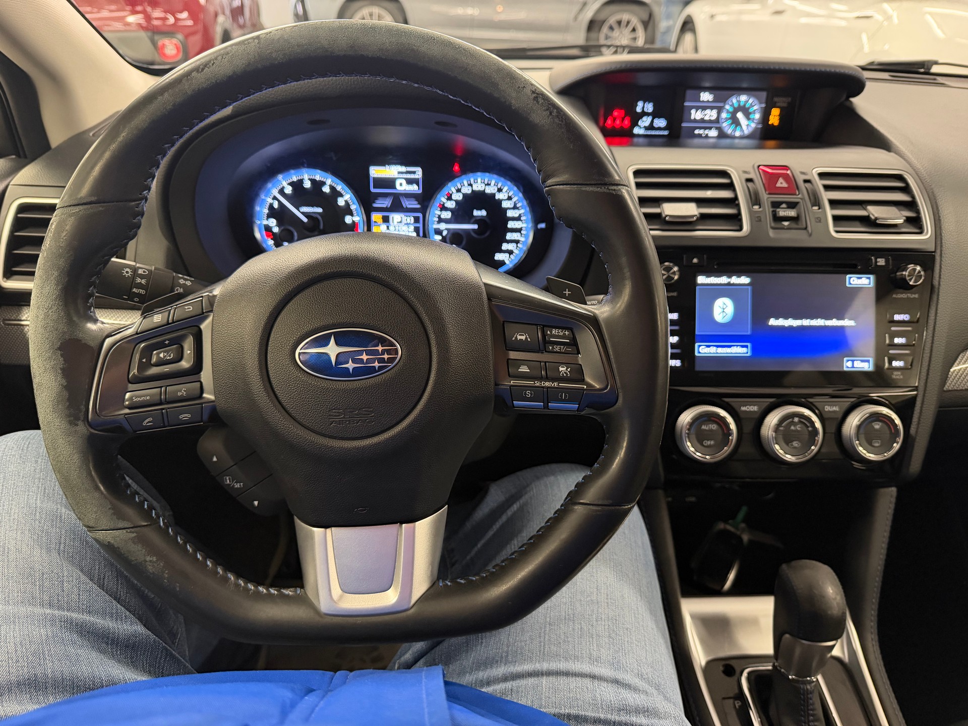 SUBARU Levorg 1.6DIT Luxury S AWD Lineartronic-image-13