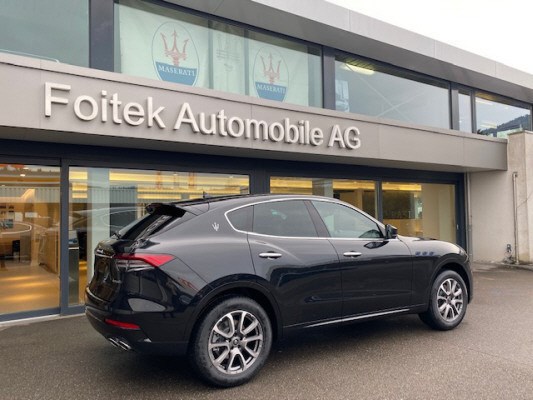 MASERATI Levante 2.0 MHEV GTHybrid-image-3