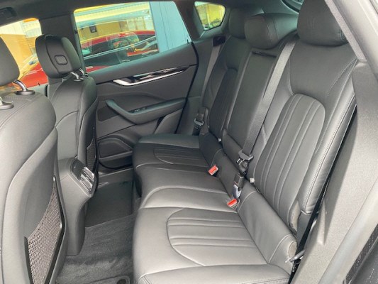 MASERATI Levante 2.0 MHEV GTHybrid-image-8