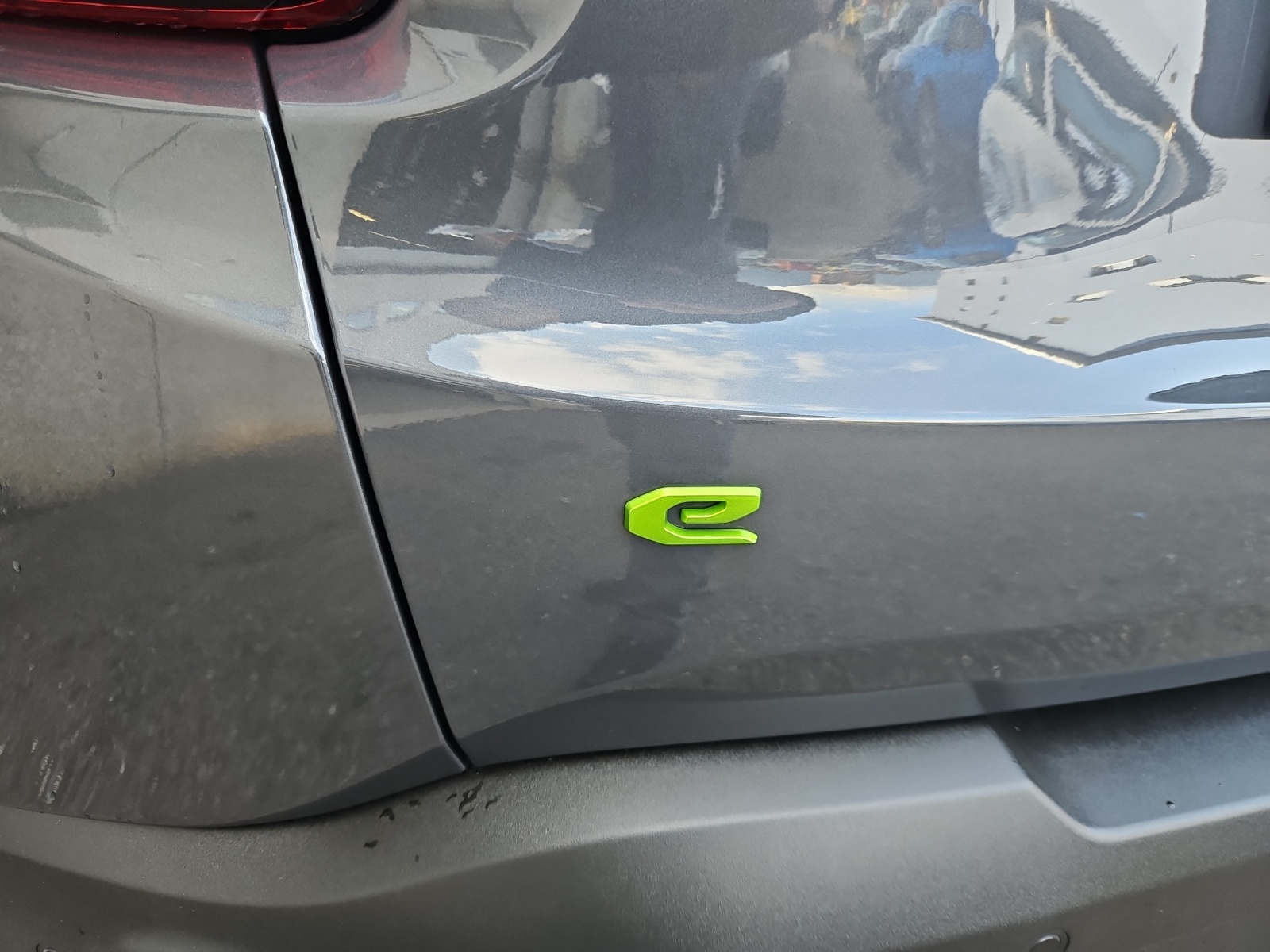 JEEP Renegade 1.5 48V Hybrid SUMMIT-image-9