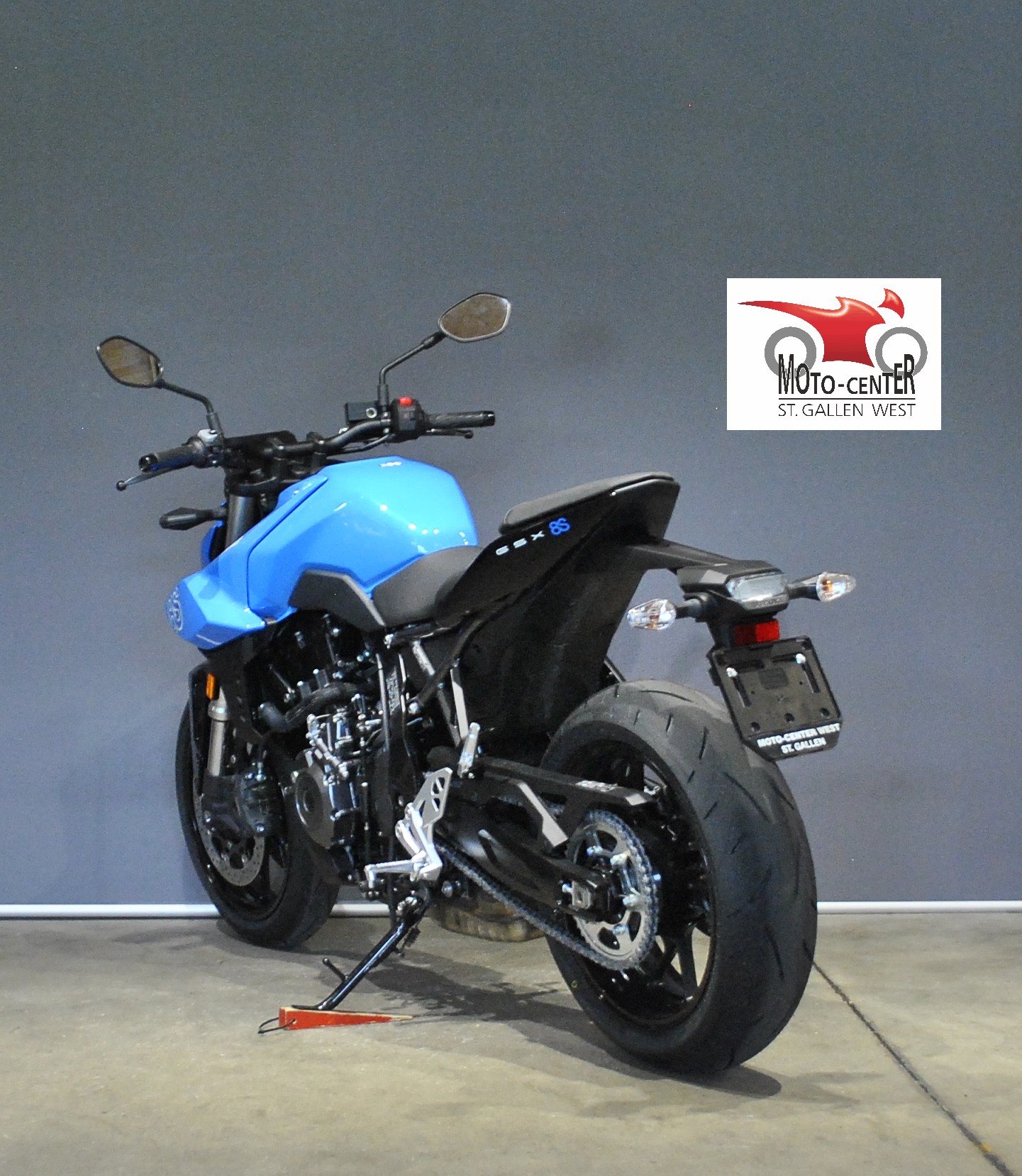 SUZUKI GSX 8 S (35kW)-showroom-element-3